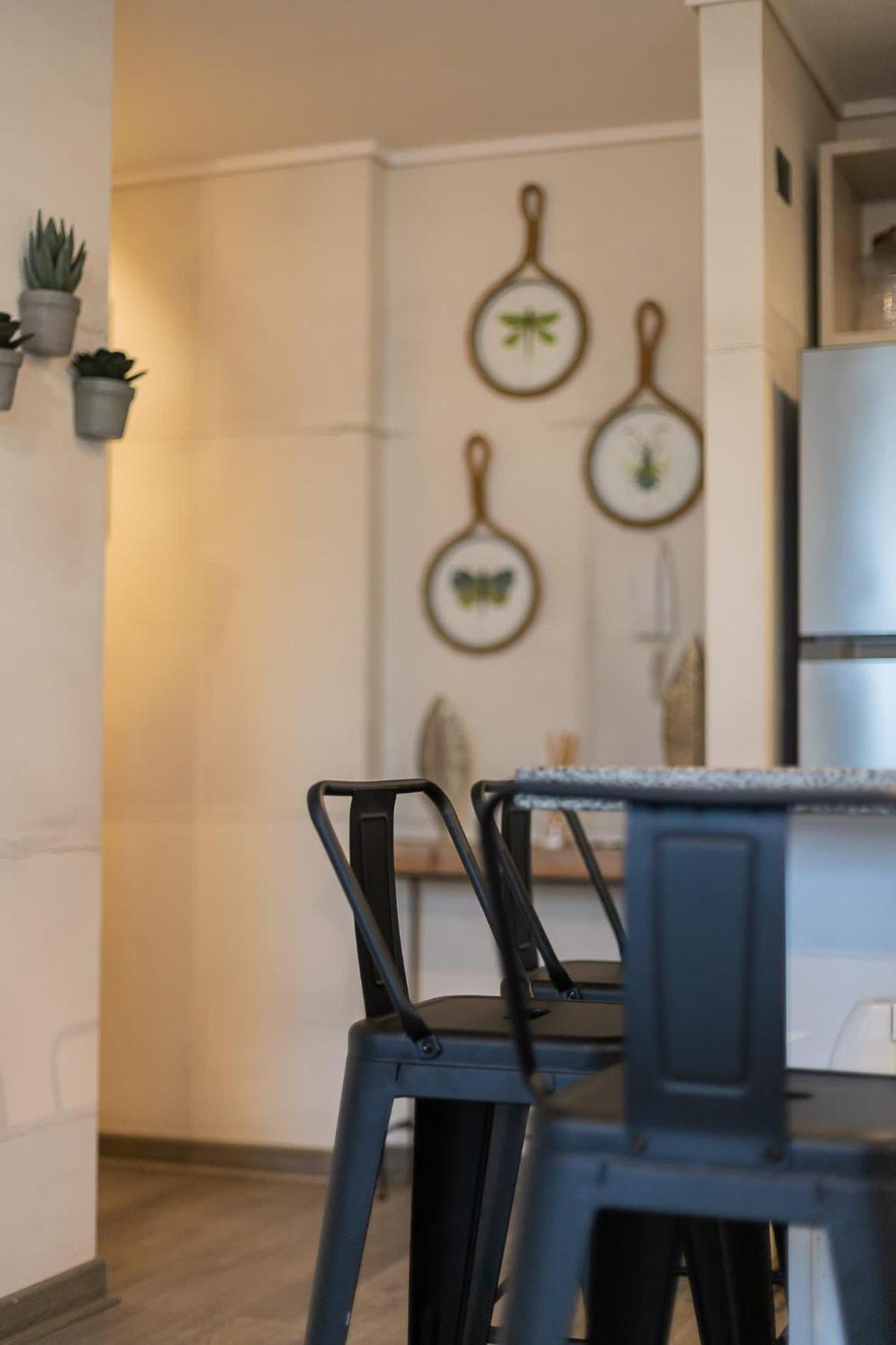 Immerse Yourself In The Charm Of Barrio Italia Apartamento *
