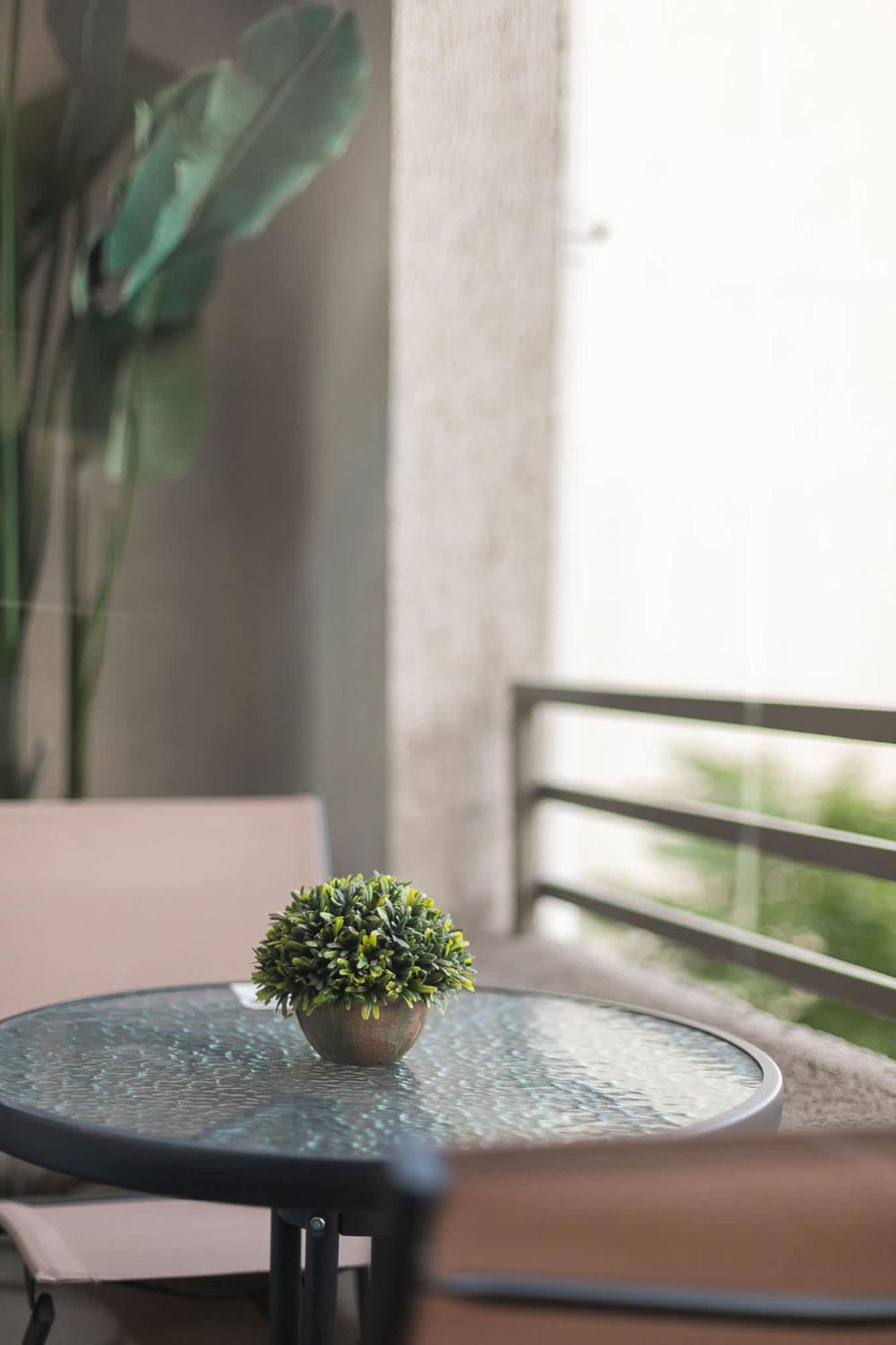 Immerse Yourself In The Charm Of Barrio Italia Apartamento Santiago de Chile