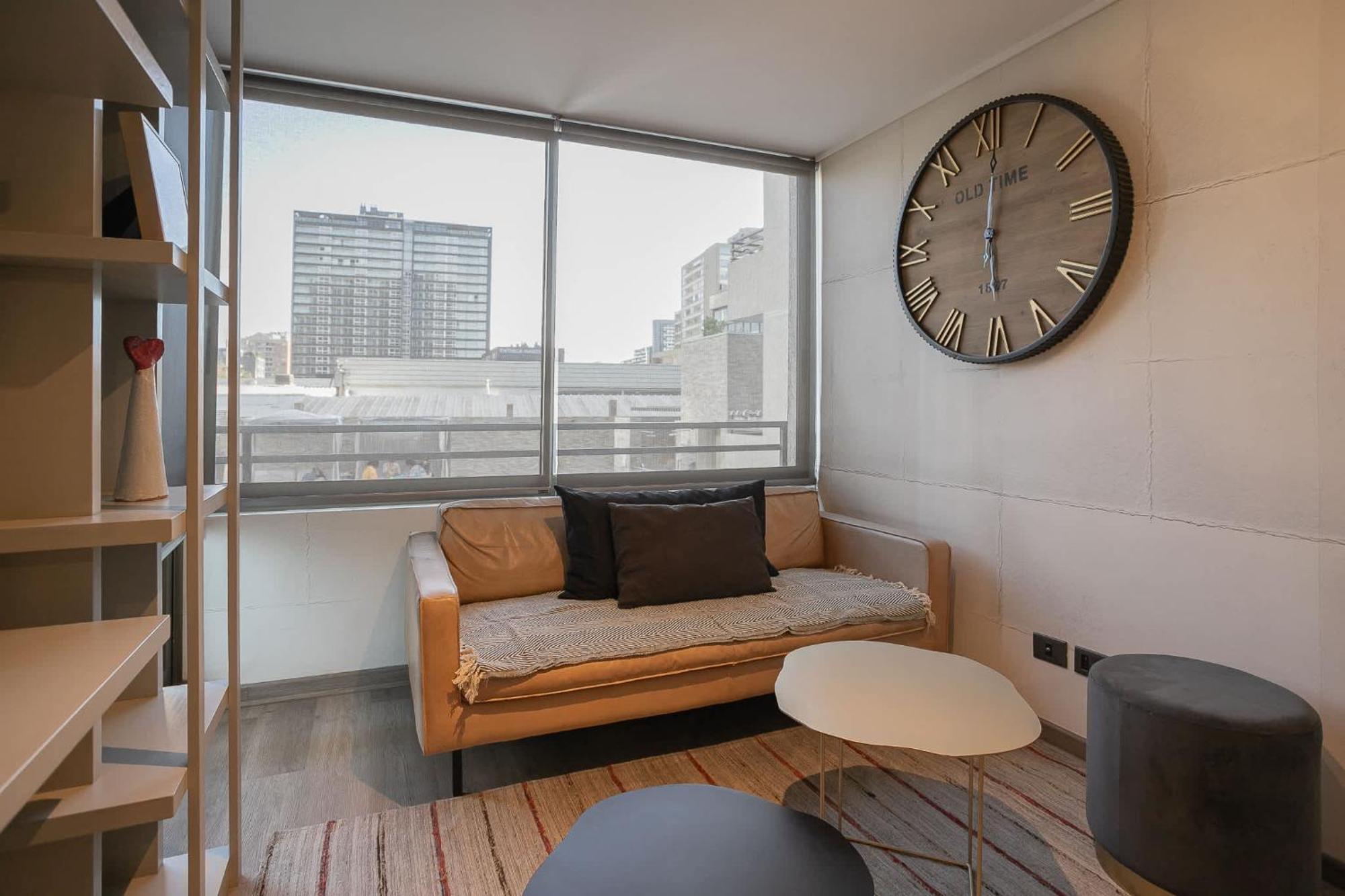 Immerse Yourself In The Charm Of Barrio Italia Apartamento *