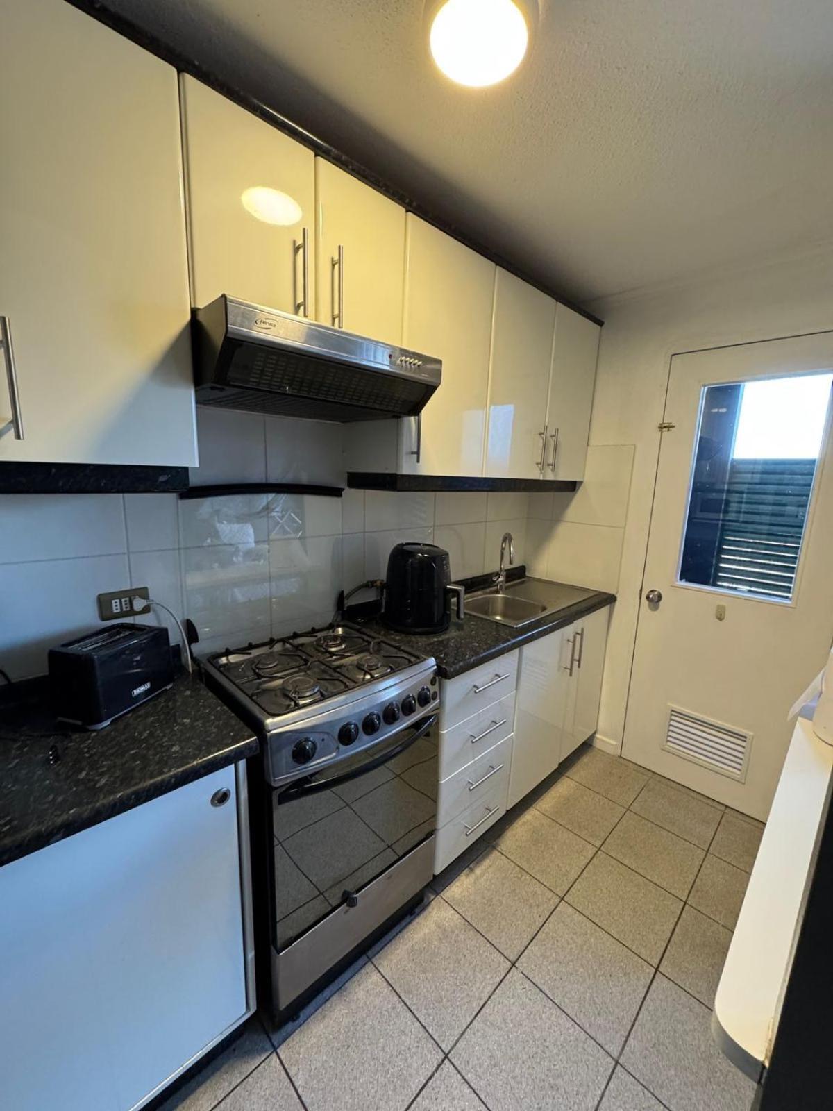Departamento Cerca Aeropuerto Pudahuel Apartamento *