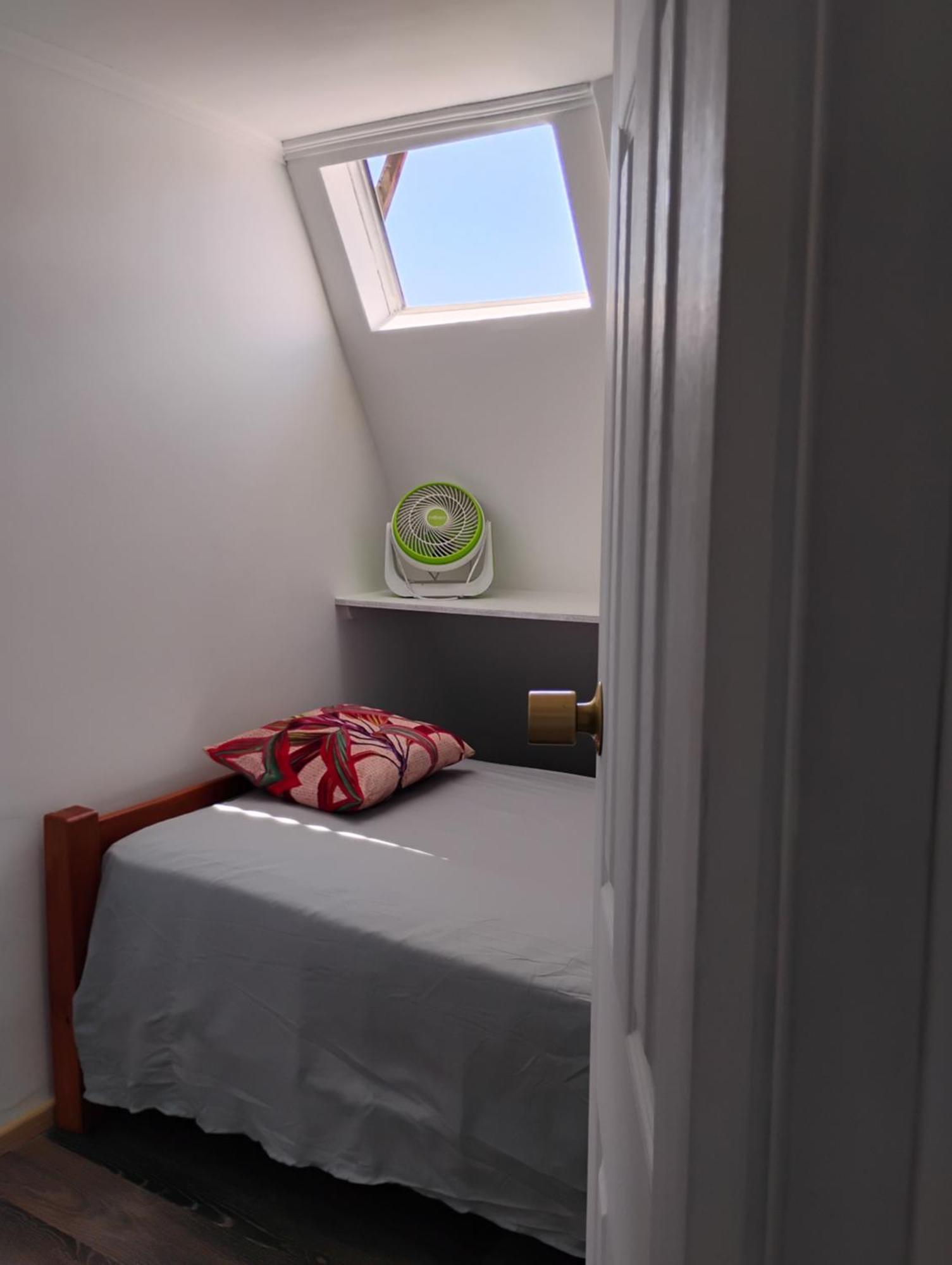 Backpackers House - Near The Airport Hospedagem domiciliar