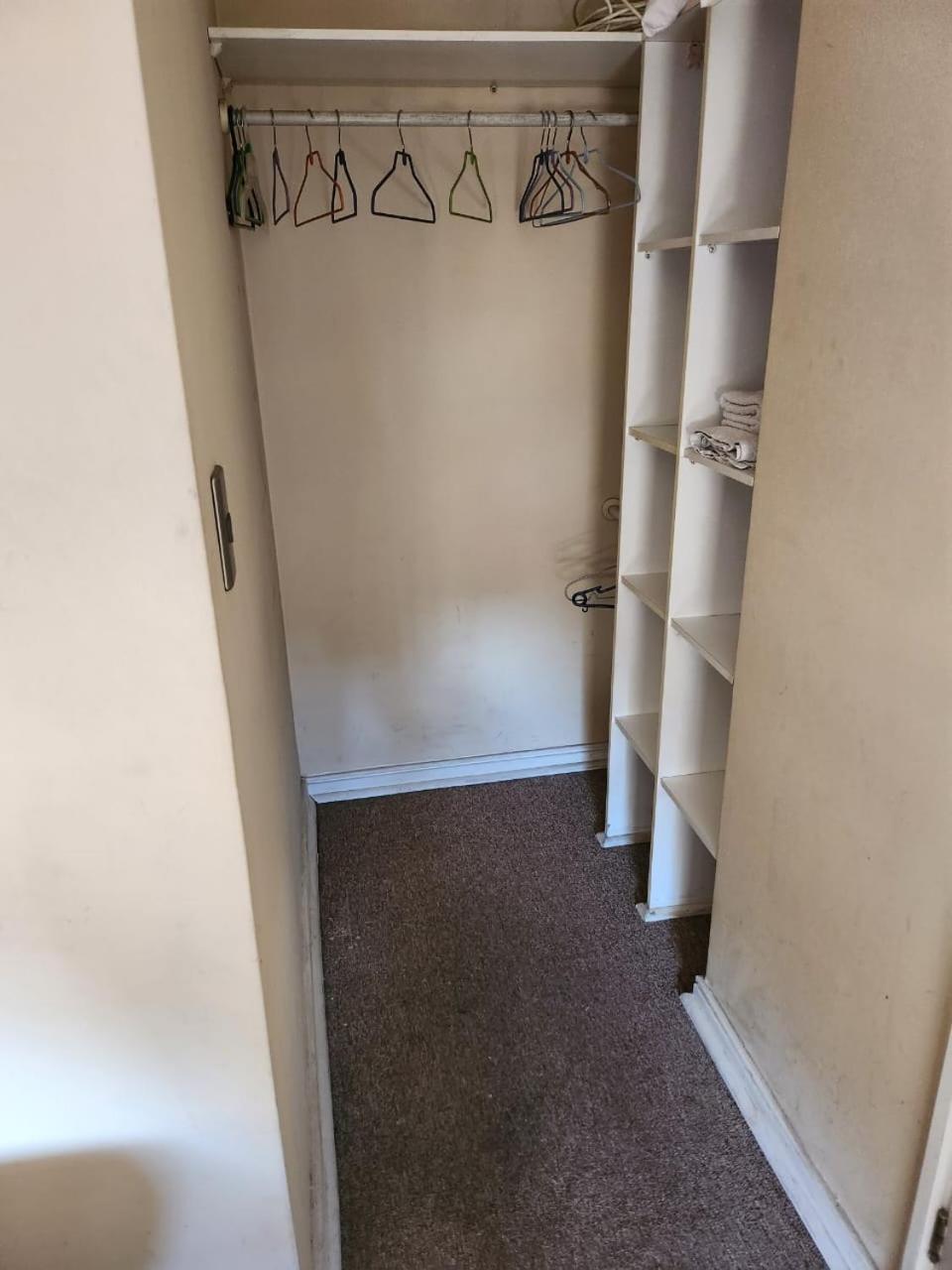 Apartamento Depto Barrio 18 Hasta Dos *