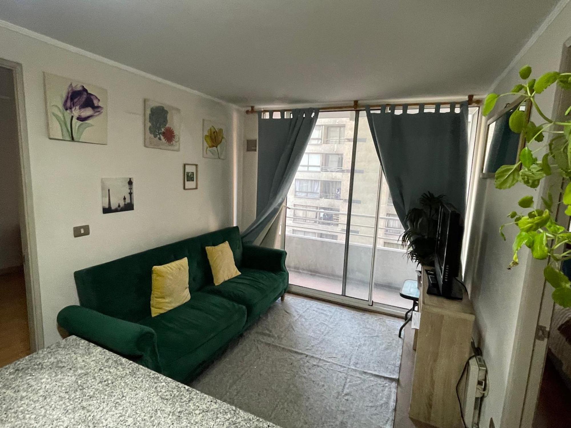 Apartamento Cerca Movistar Arena Y A Pasos Del Metro Universidad De Chile Con Estacionamiento *