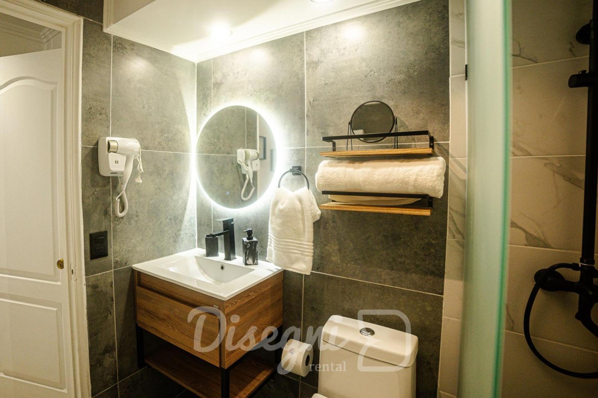 Departamento El Golf, Condes, Costanera Center Disegni 10 Apartamento