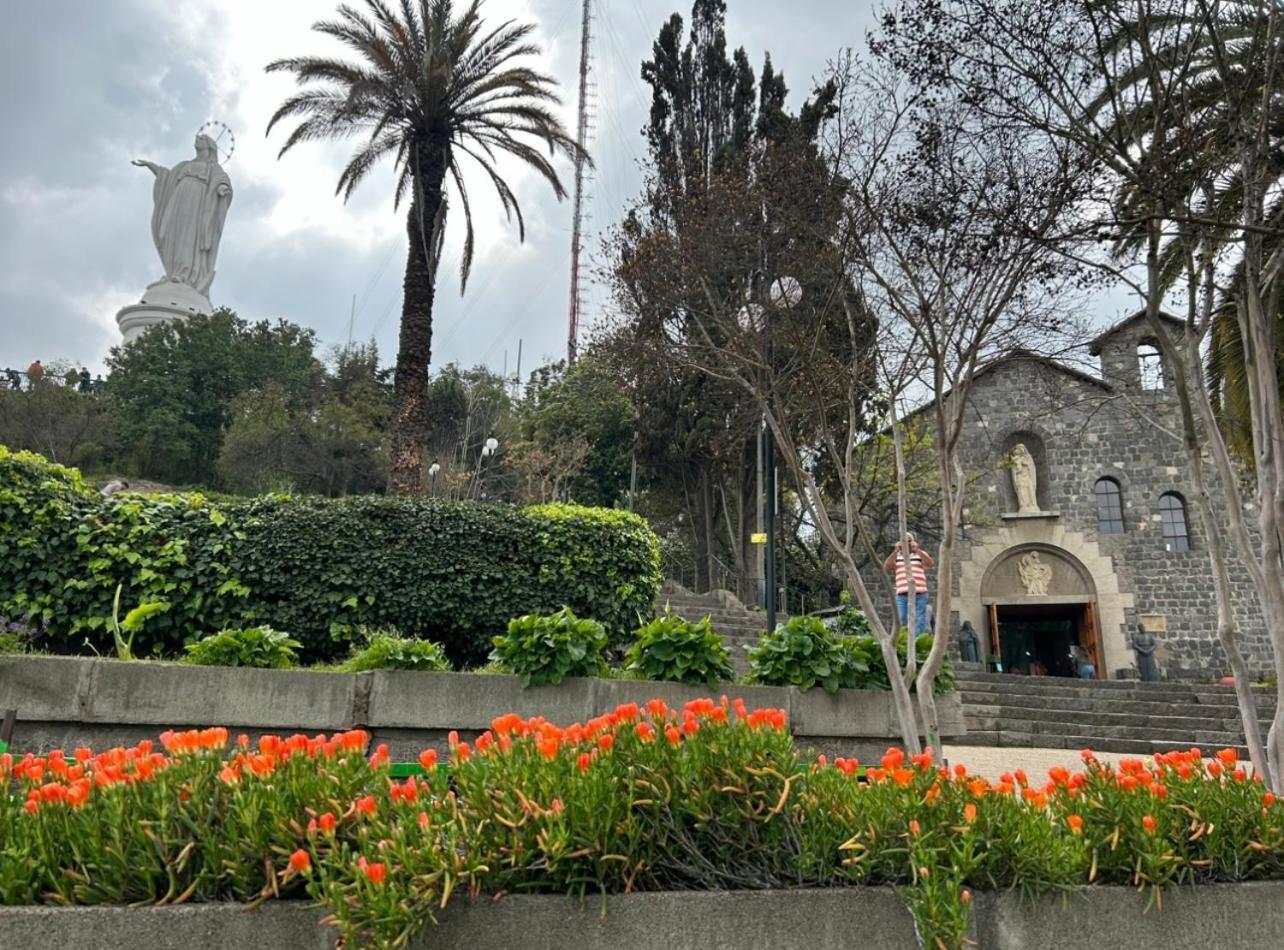 1asalida Estacion Metro Santa Lucia *