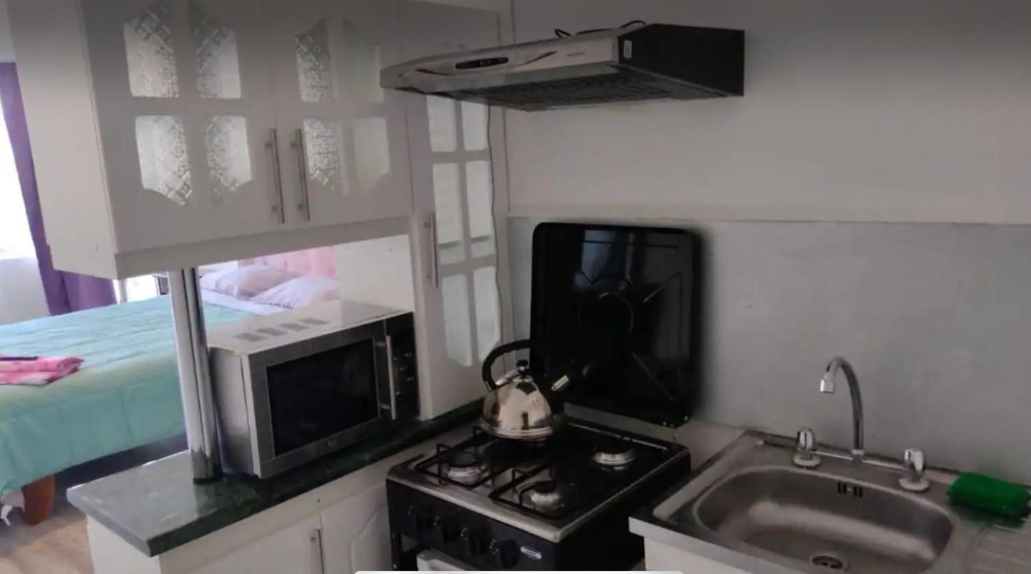 Departamento Estudio Remodelado En Edificio Antiguo Barrio Exclusivo