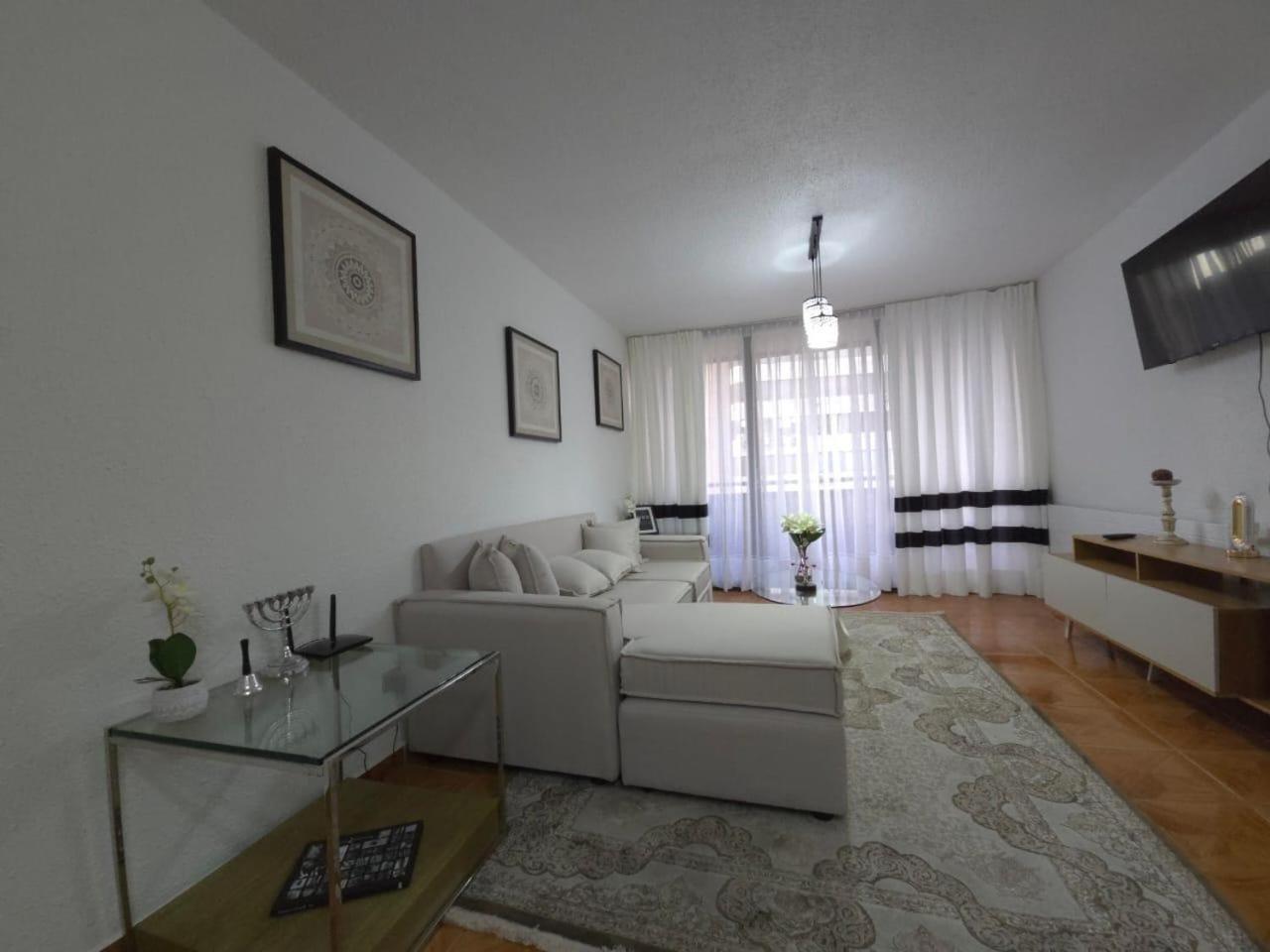 Mukarram Apartamento