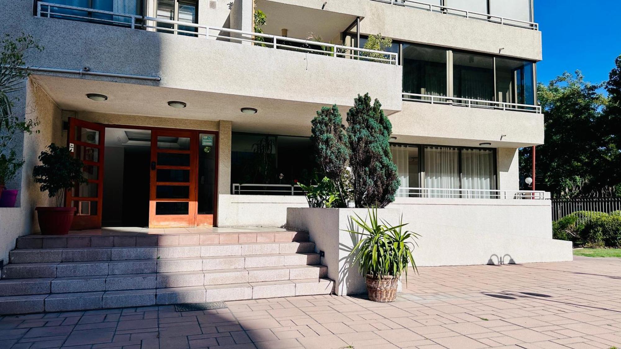 Apartamento Departamento En Cercano A Aeropuerto Y Metro *