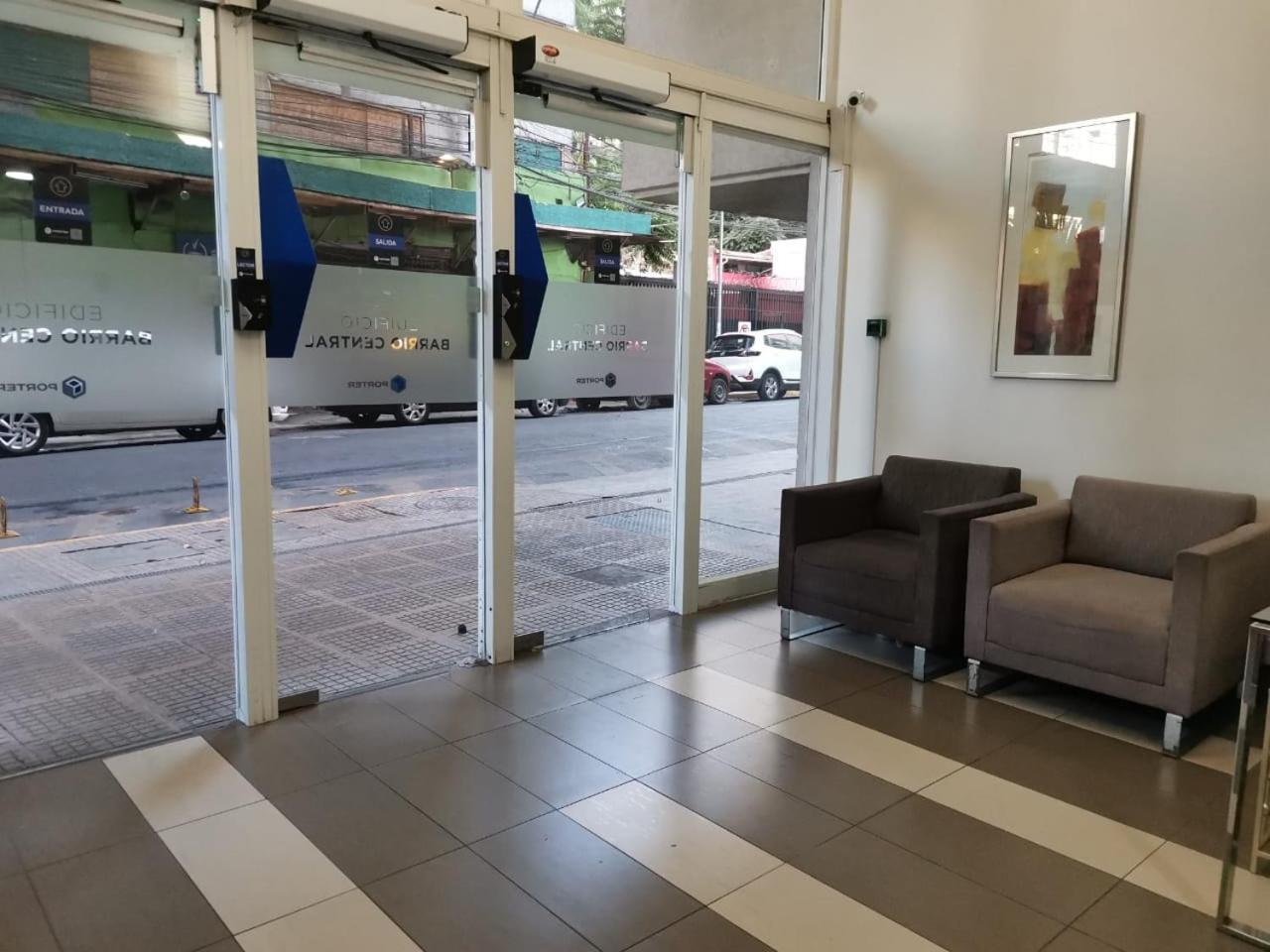 Cercano Al Metro L1 Mutual Y Terminal De Pasajeros Apartamento *