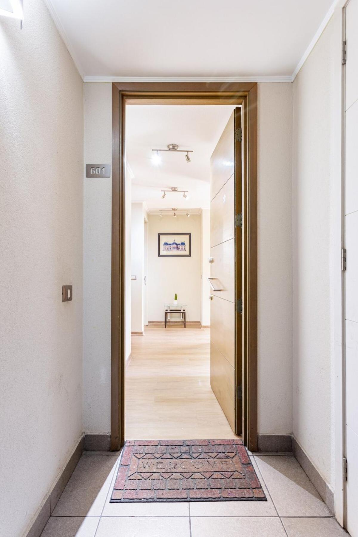 Lindo Departamento Hasta 6 Personas, Estacionamiento * Santiago de Chile