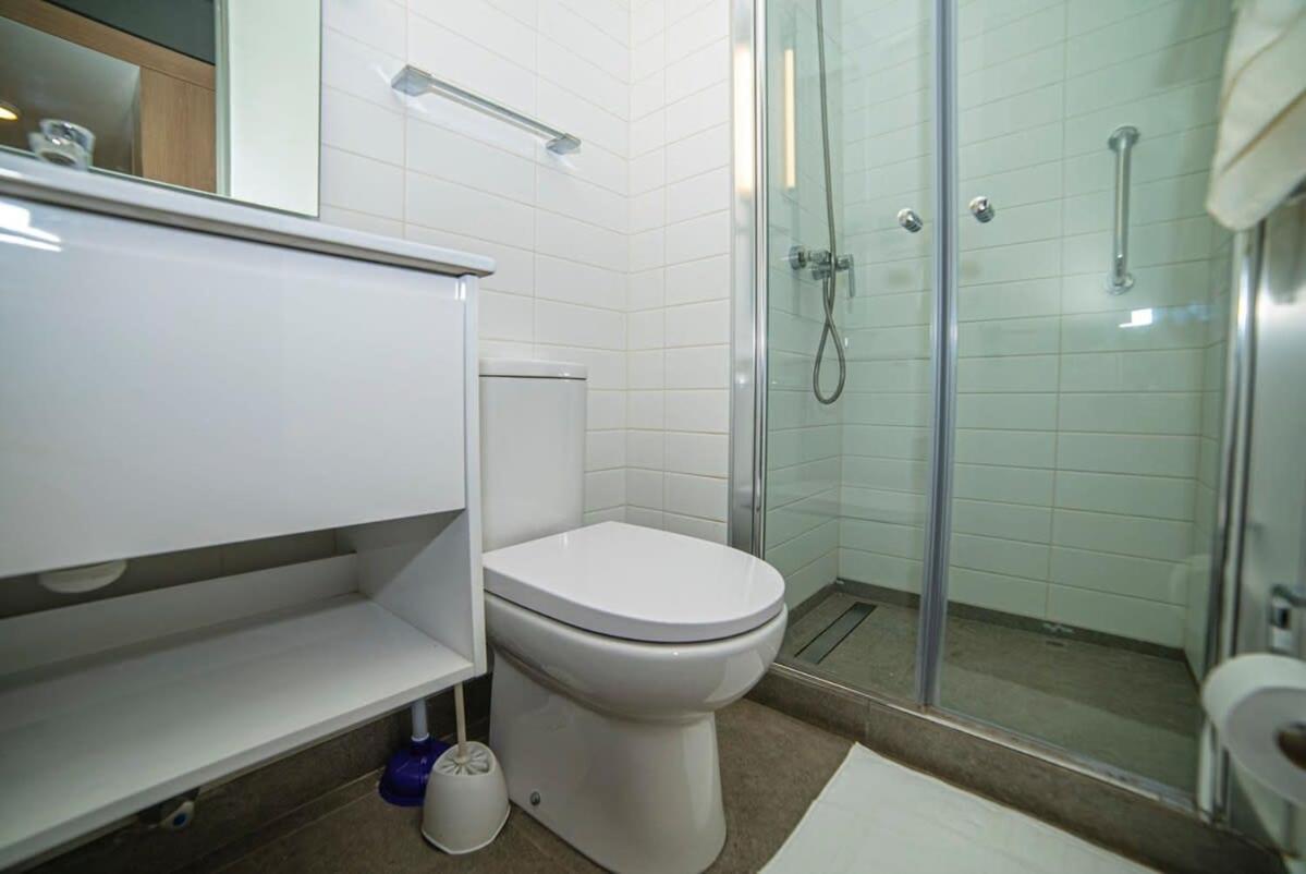 Exclusive In The Center Of Providencia