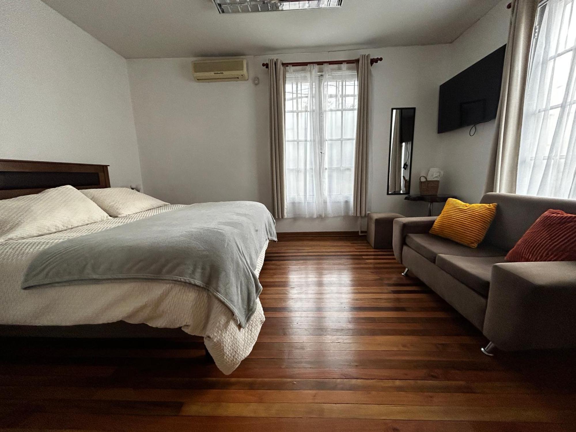 Homestay Casona Lorena
