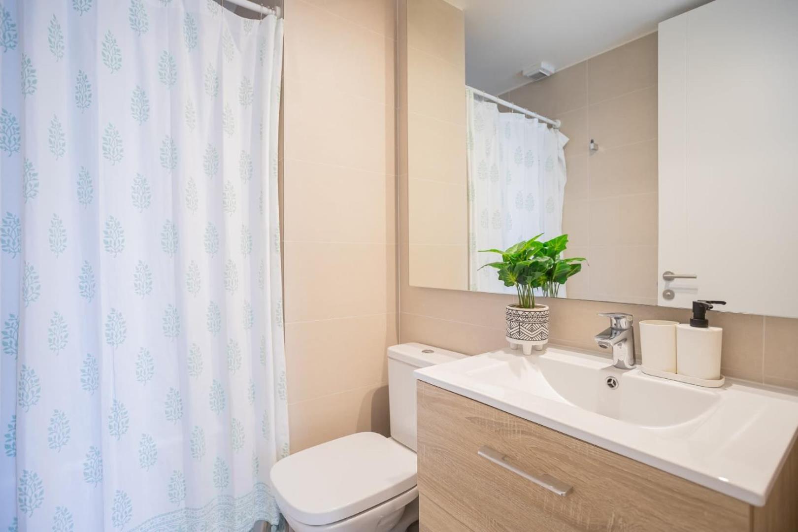 Total Comfort Steps From Parque Araucano Apartment Santiago