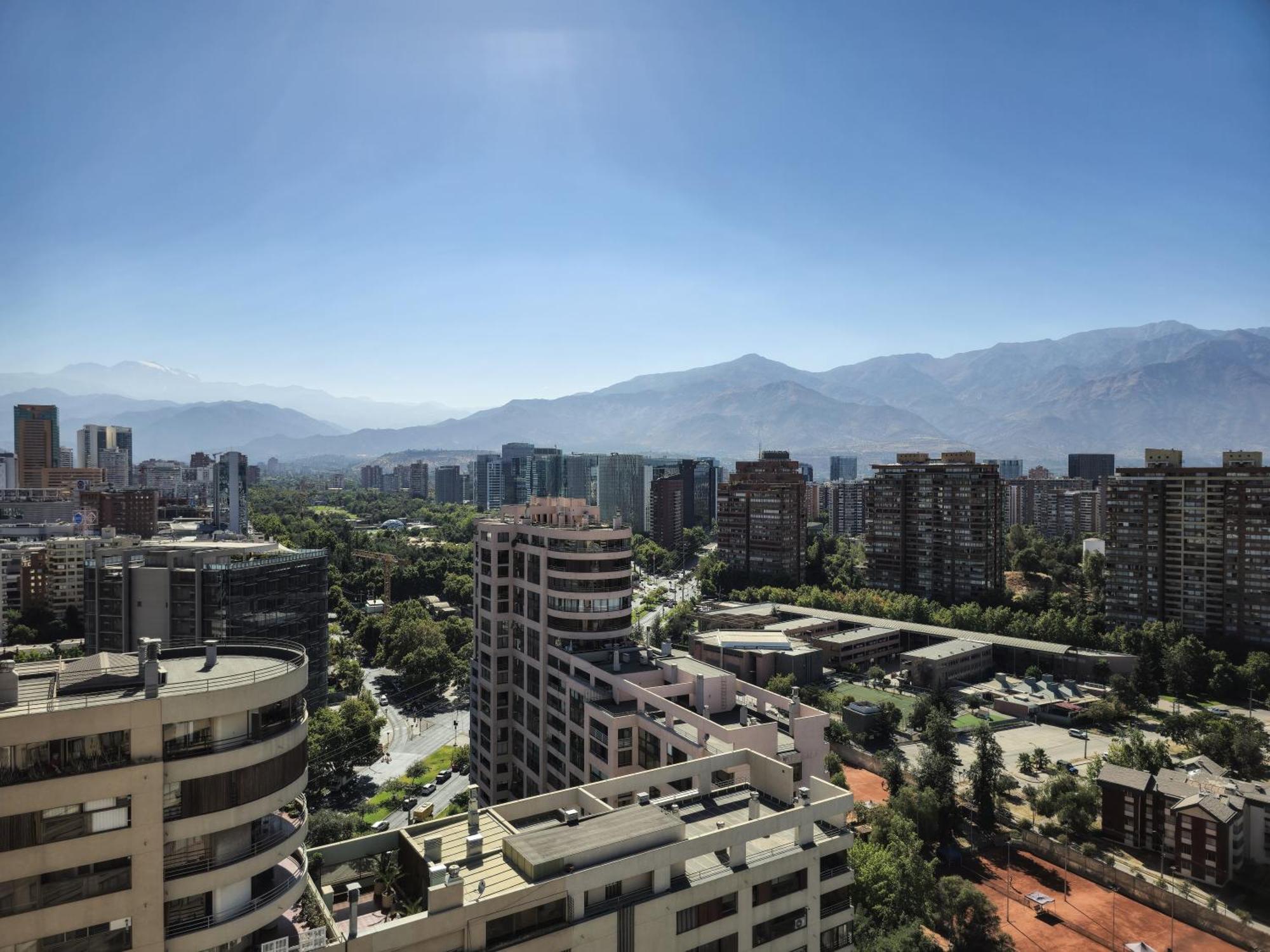 Vista Increible A Pasos Del Parque Arauco Apartamento