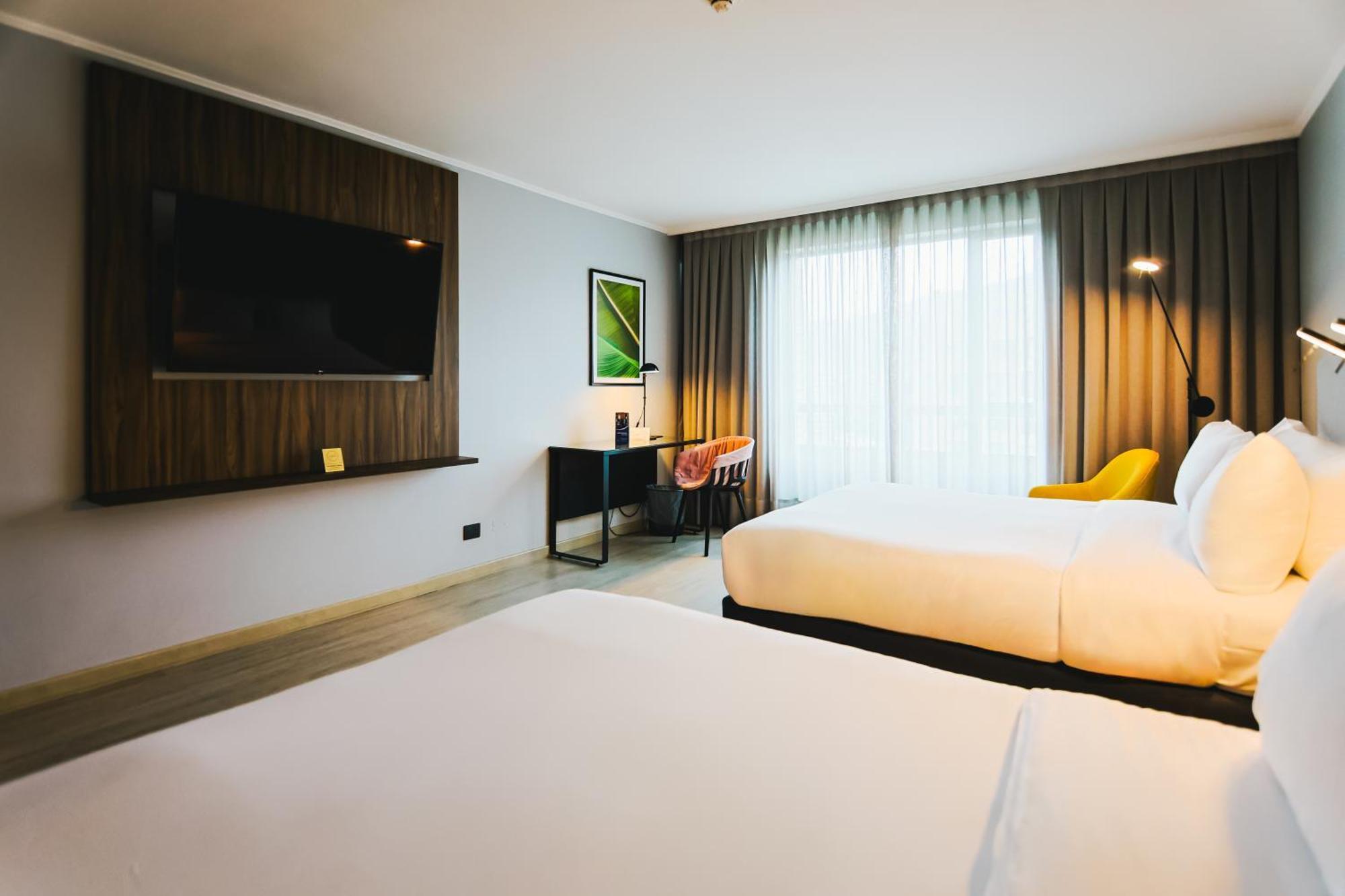 Novotel Condes Hotel
