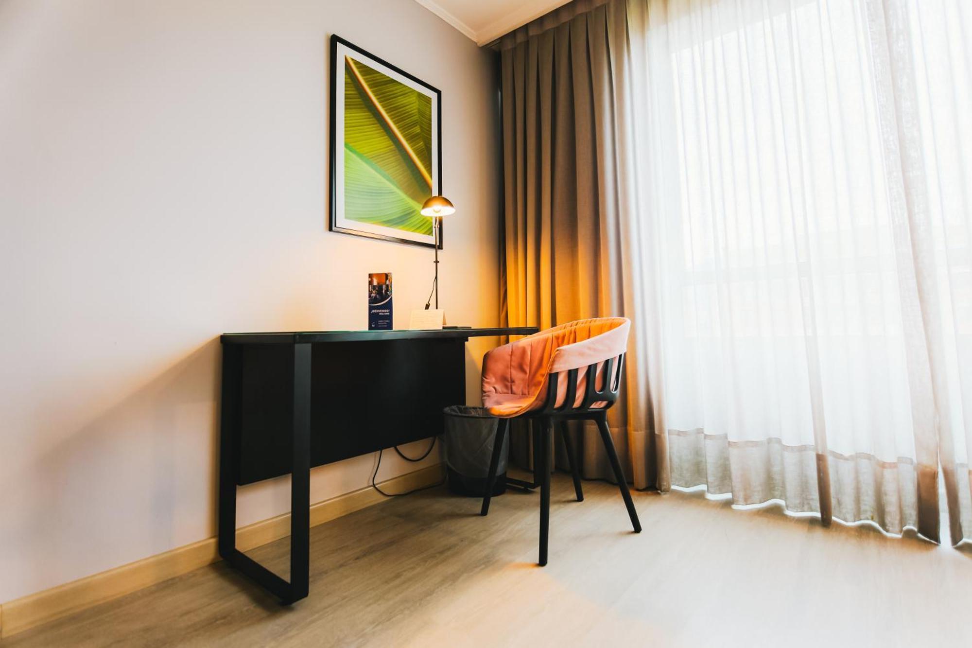 Novotel Condes 4*