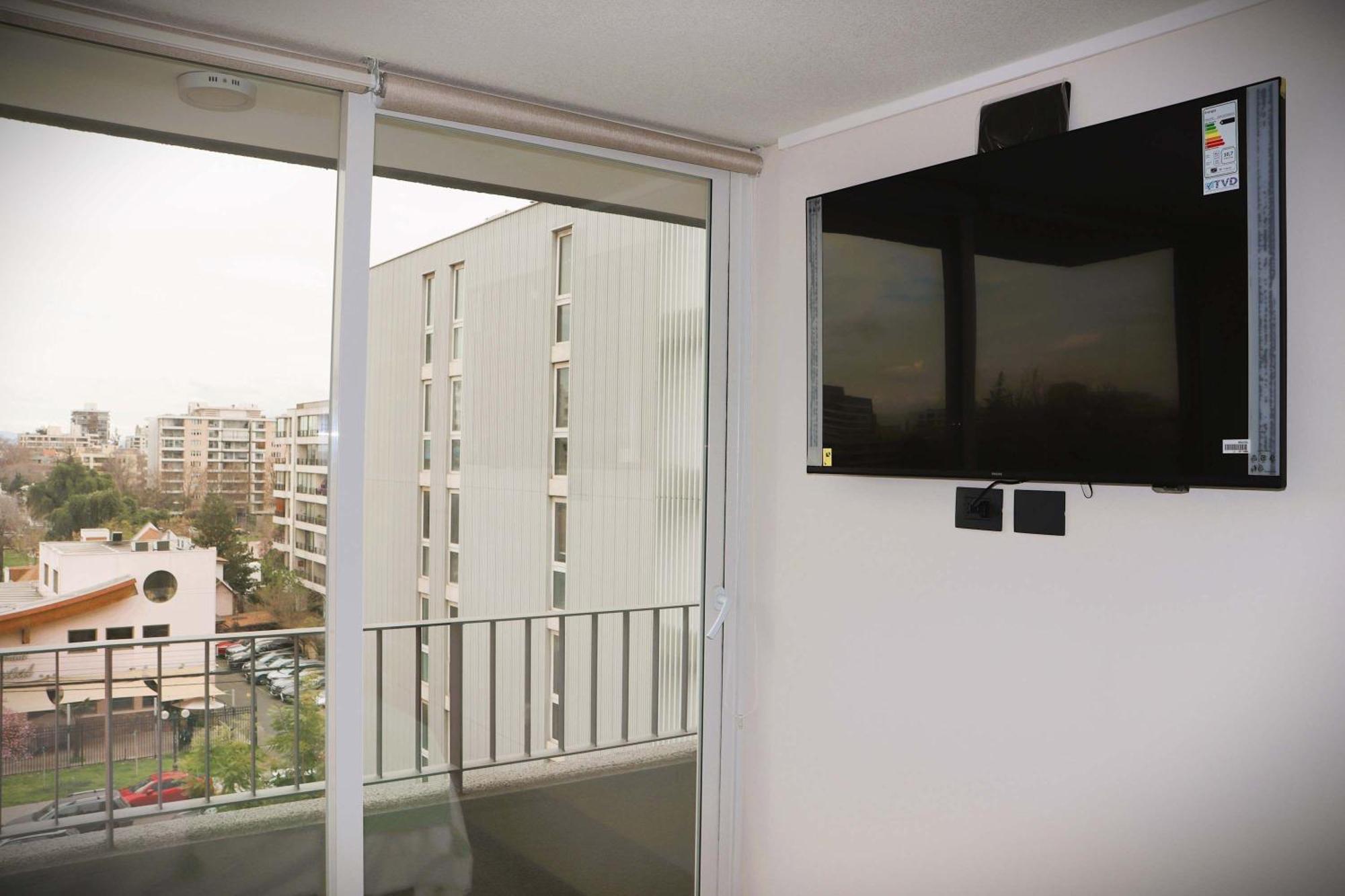 Hom I Comodo Depto 2d2b 4pax Parking Providencia Fb106 Apartamento