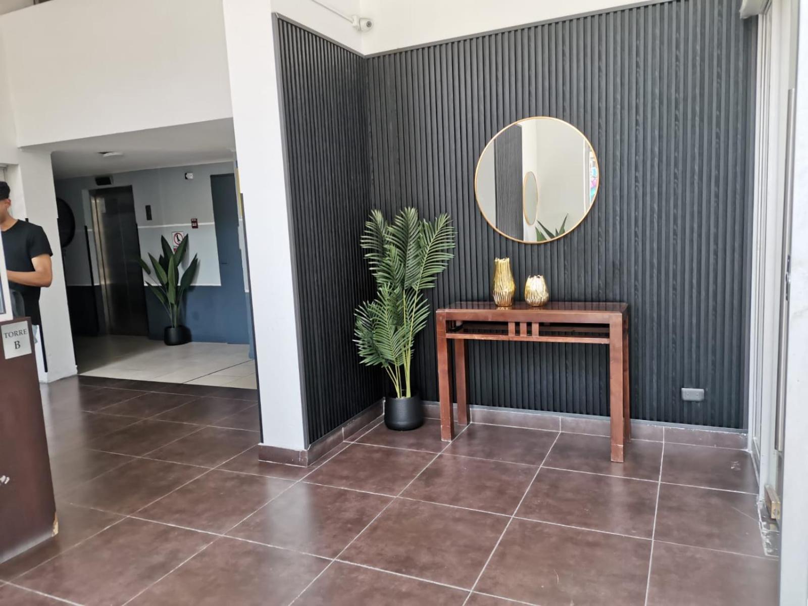 Centrico Y Patrimonial Apartamento