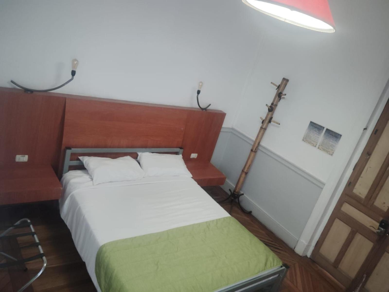 Hostal Happy House Santiago de Chile