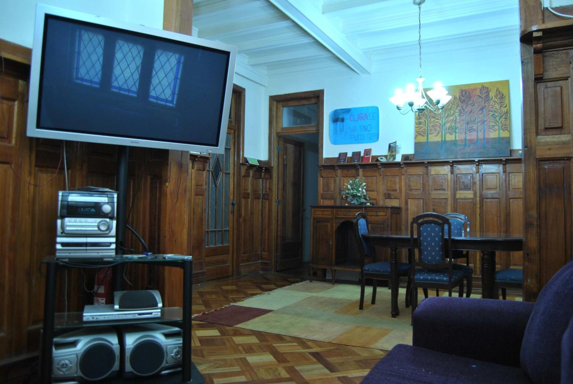 Student's Housing Republica Santiago