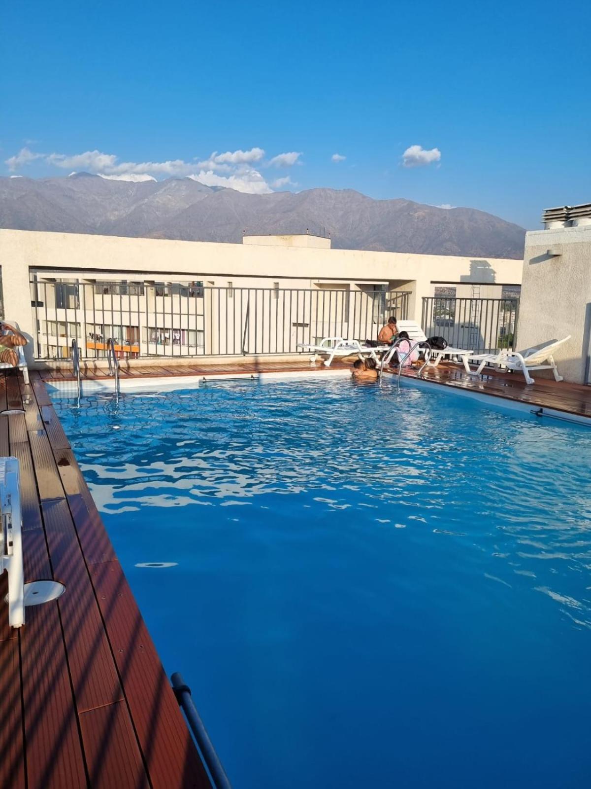 Departamento Mall, Clinicas, Estadios * Santiago