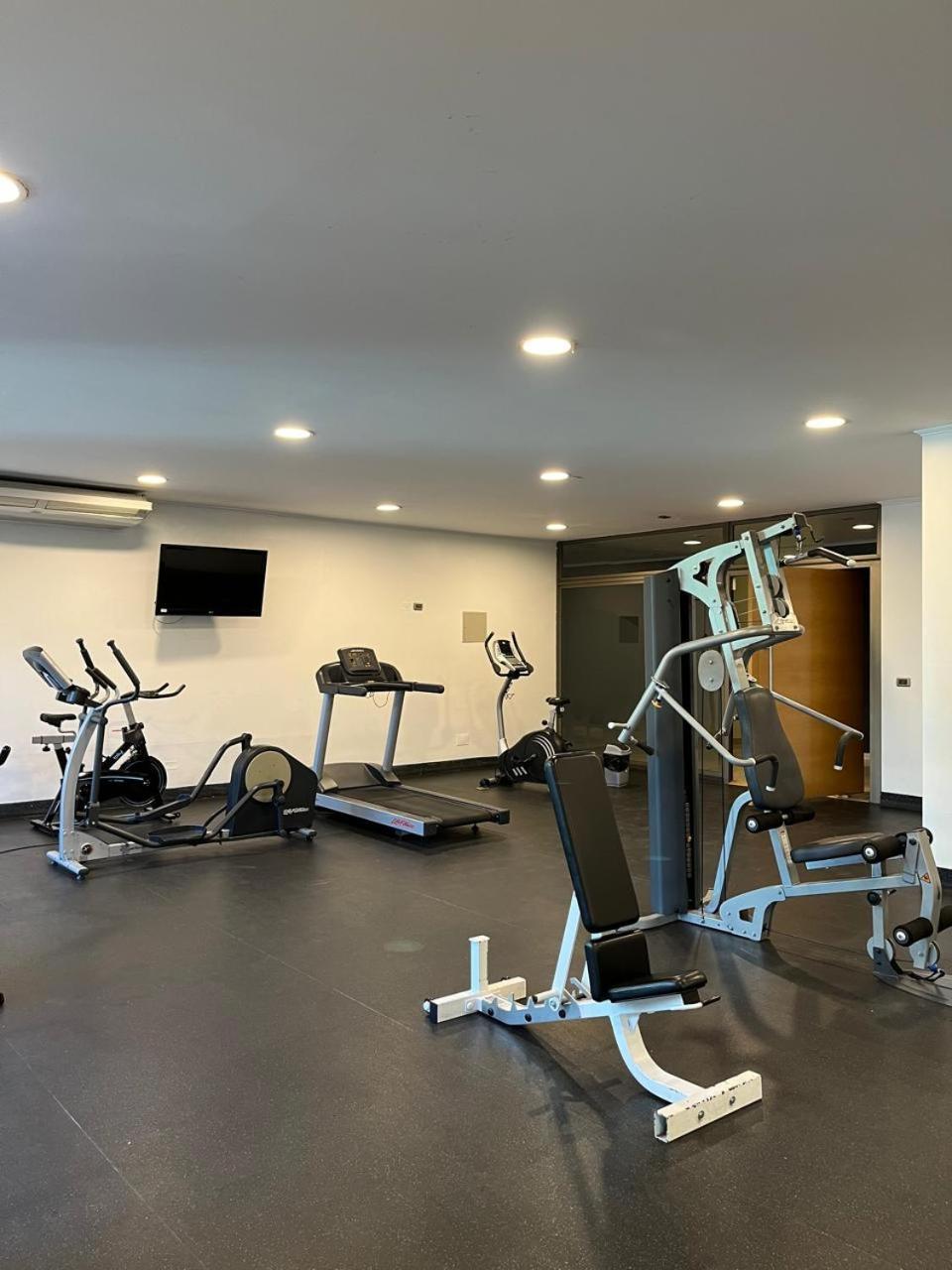Norus Condes Apartamento *
