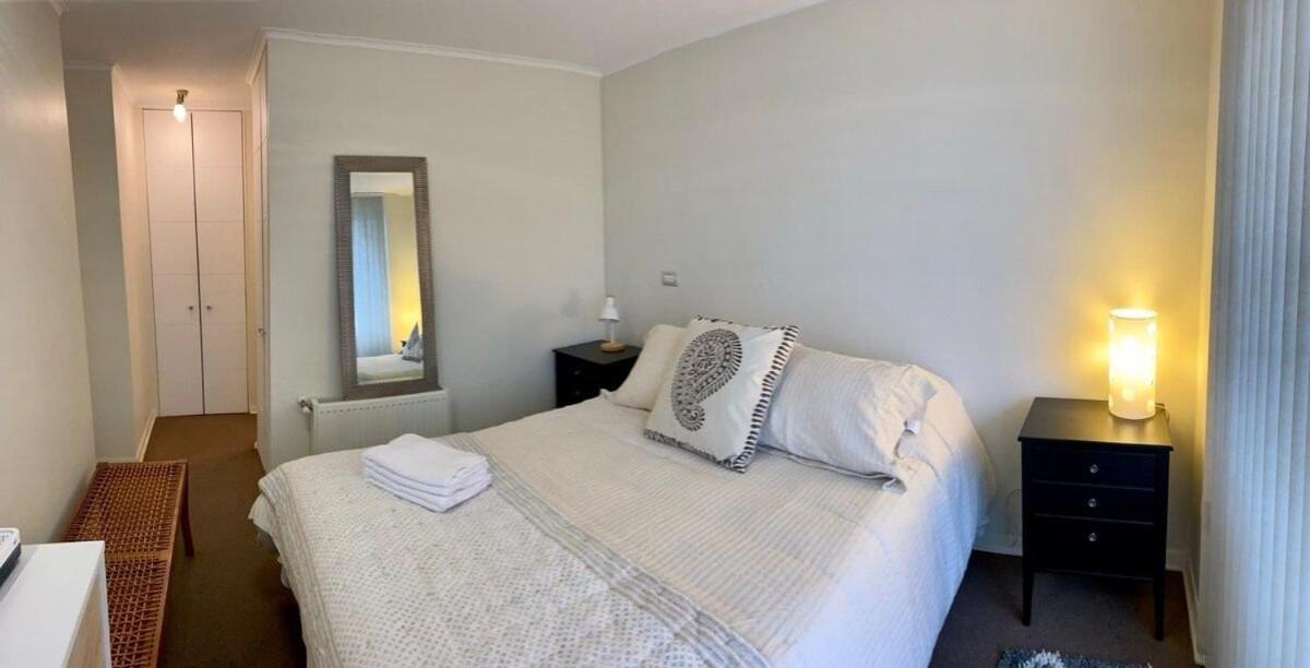 En El Corazón Del Centro Financiero De Condes Apartamento
