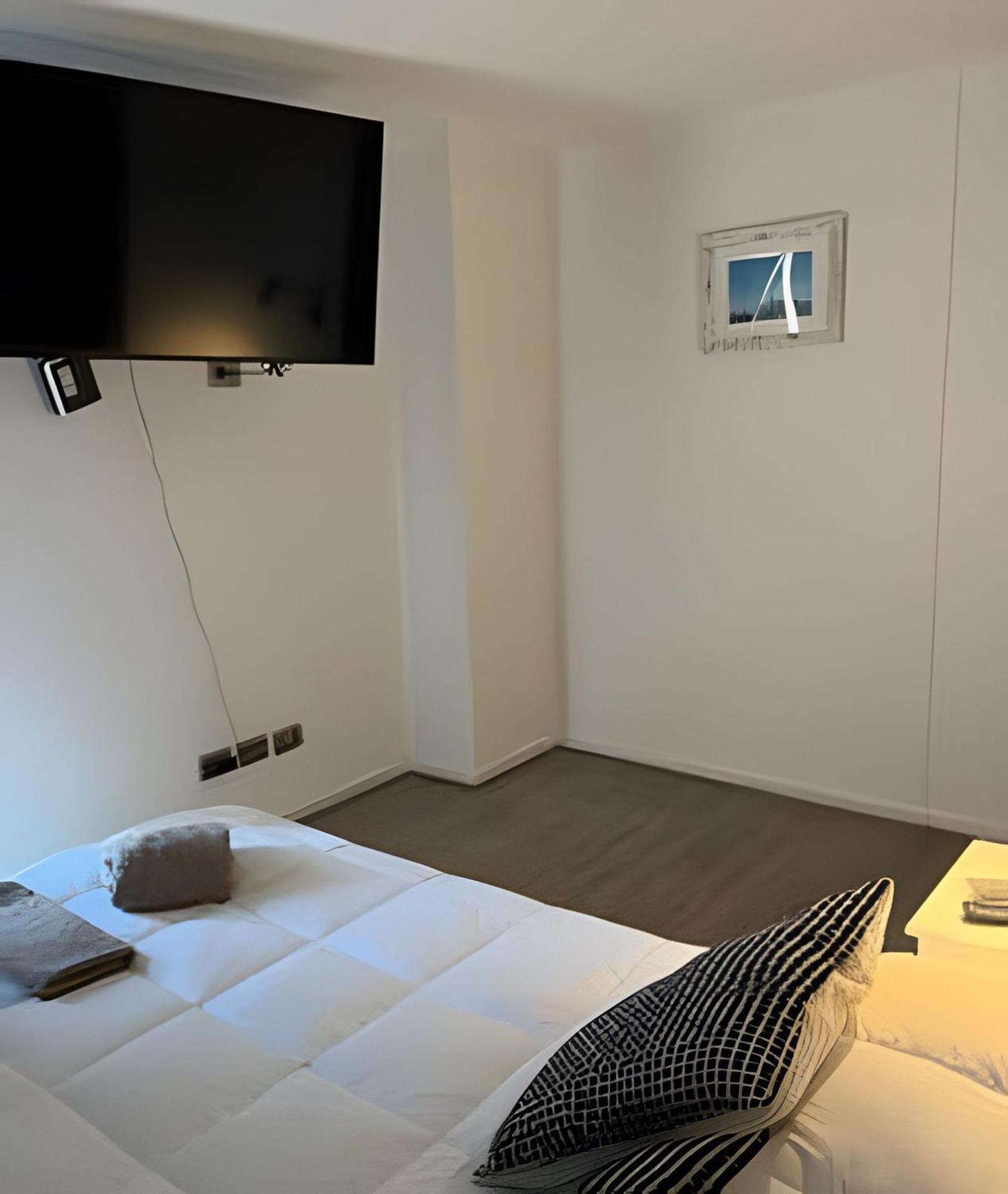 Nr Huerfanos - Bellas Artes Apartamento
