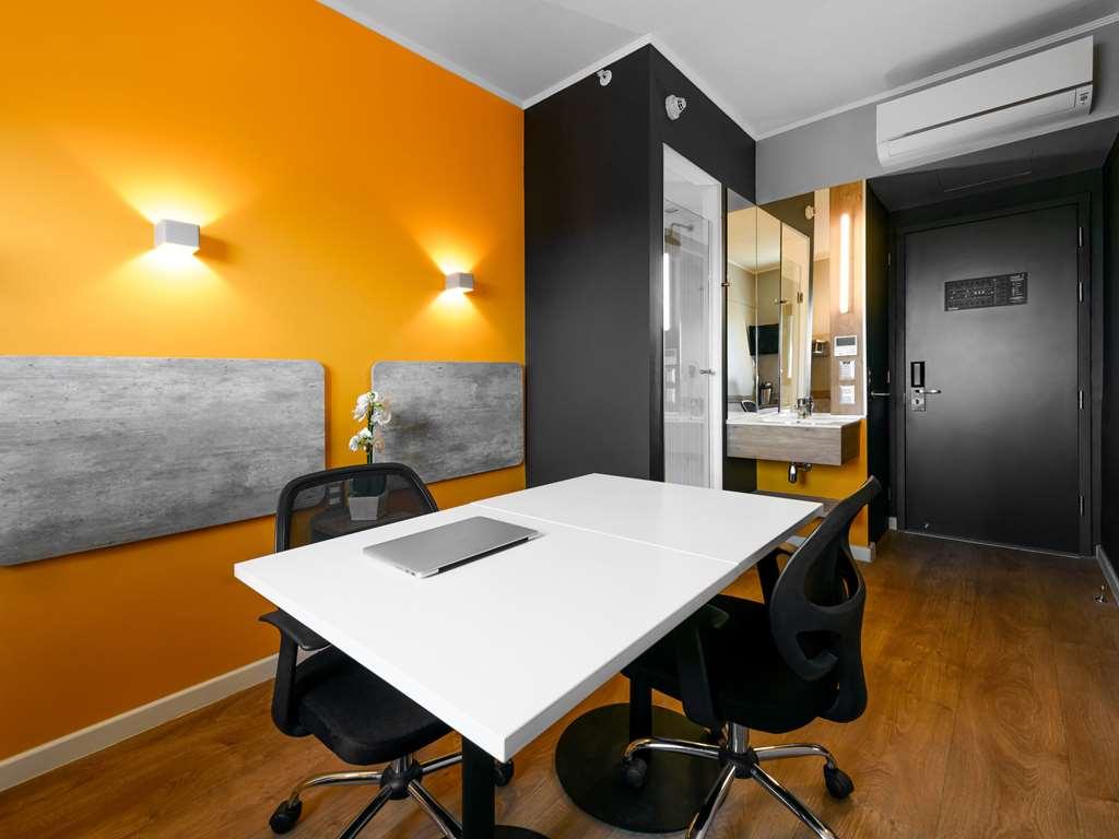 Hotel Ibis Budget Providencia