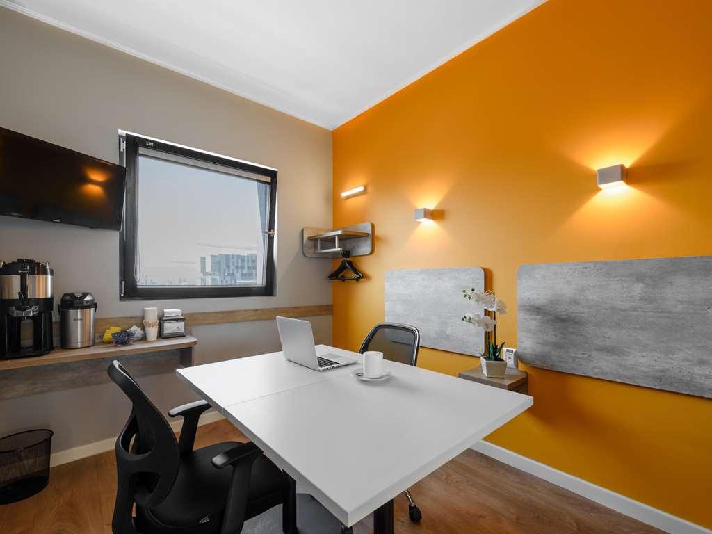 Ibis Budget Providencia Hotel Santiago de Chile