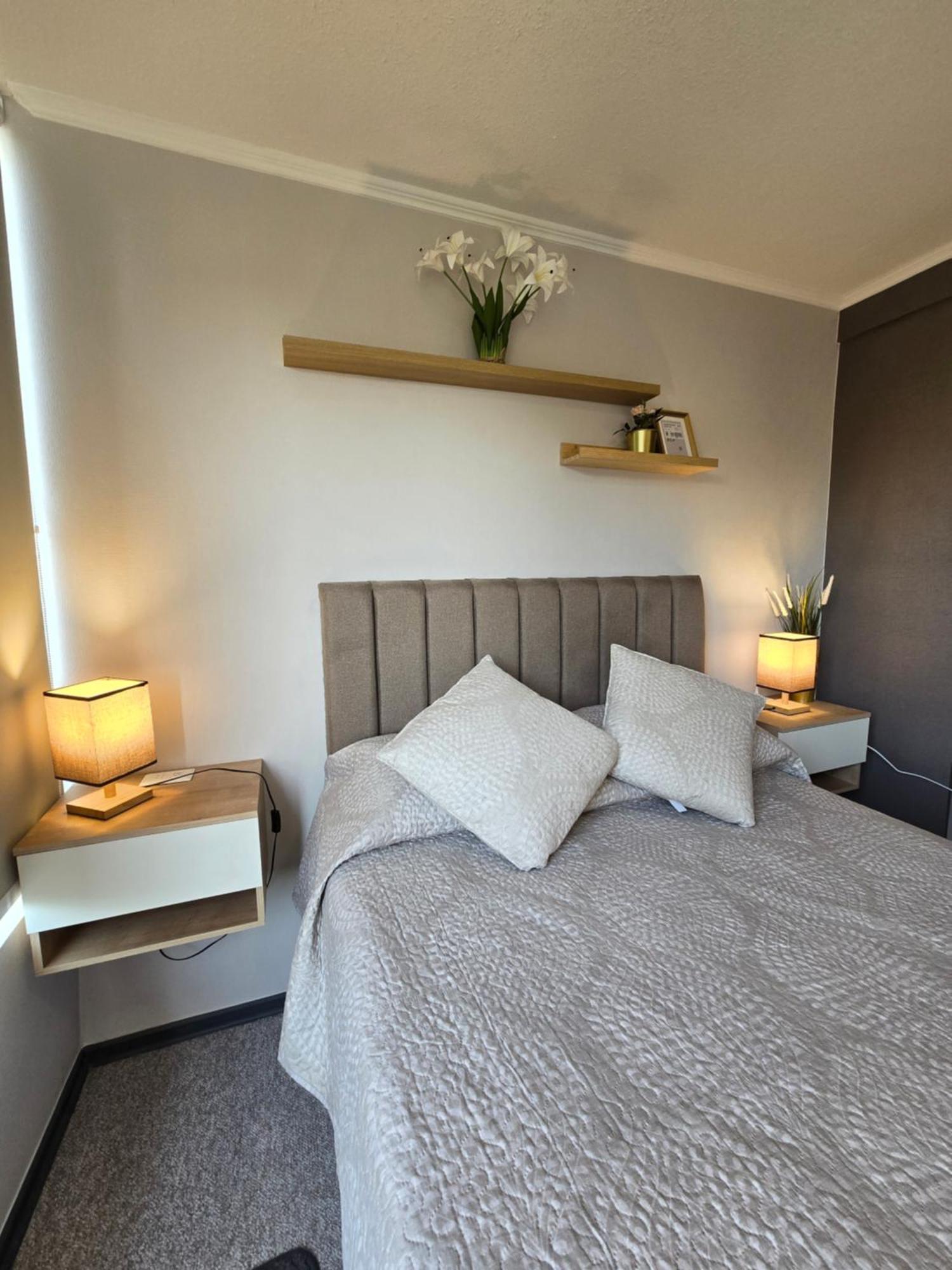 Providencia Hermosa Con Bano Privado Wifi Parking Santiago