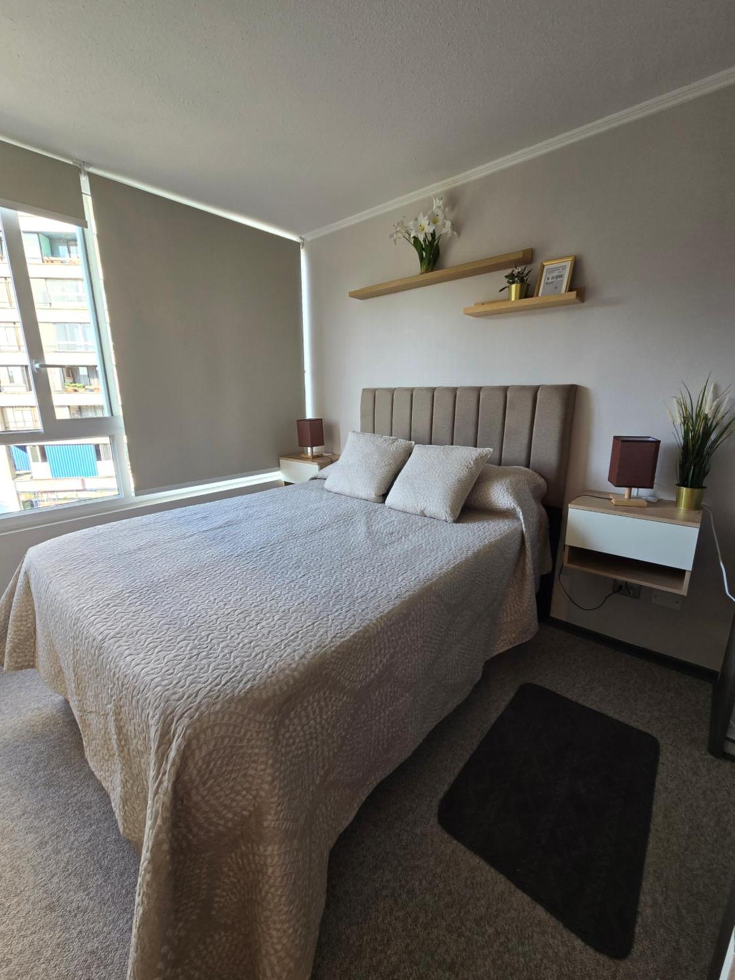 Providencia Hermosa Con Bano Privado Wifi Parking Acomodação com café da manhã  Santiago