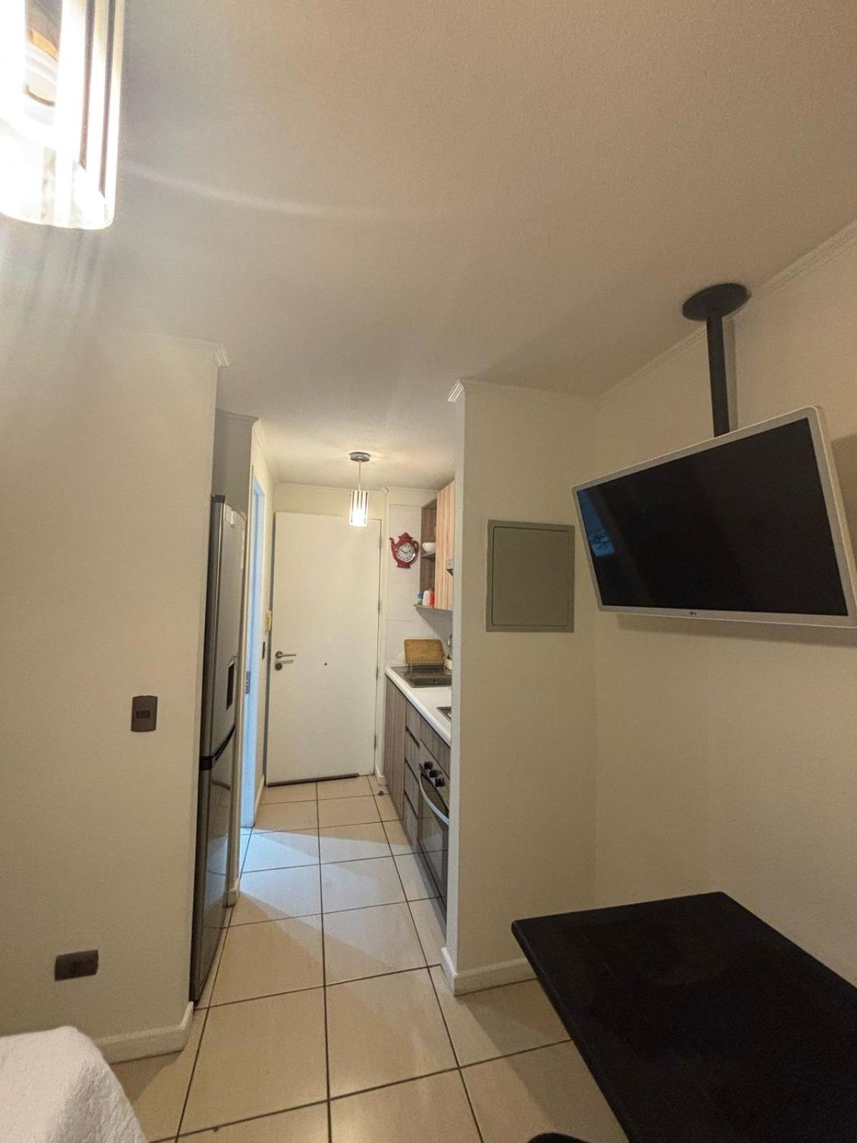 Departamento Equipado Con Cocina Y Wifi, Excelente Ubicacion Cerca Del Metro Santiago de Chile