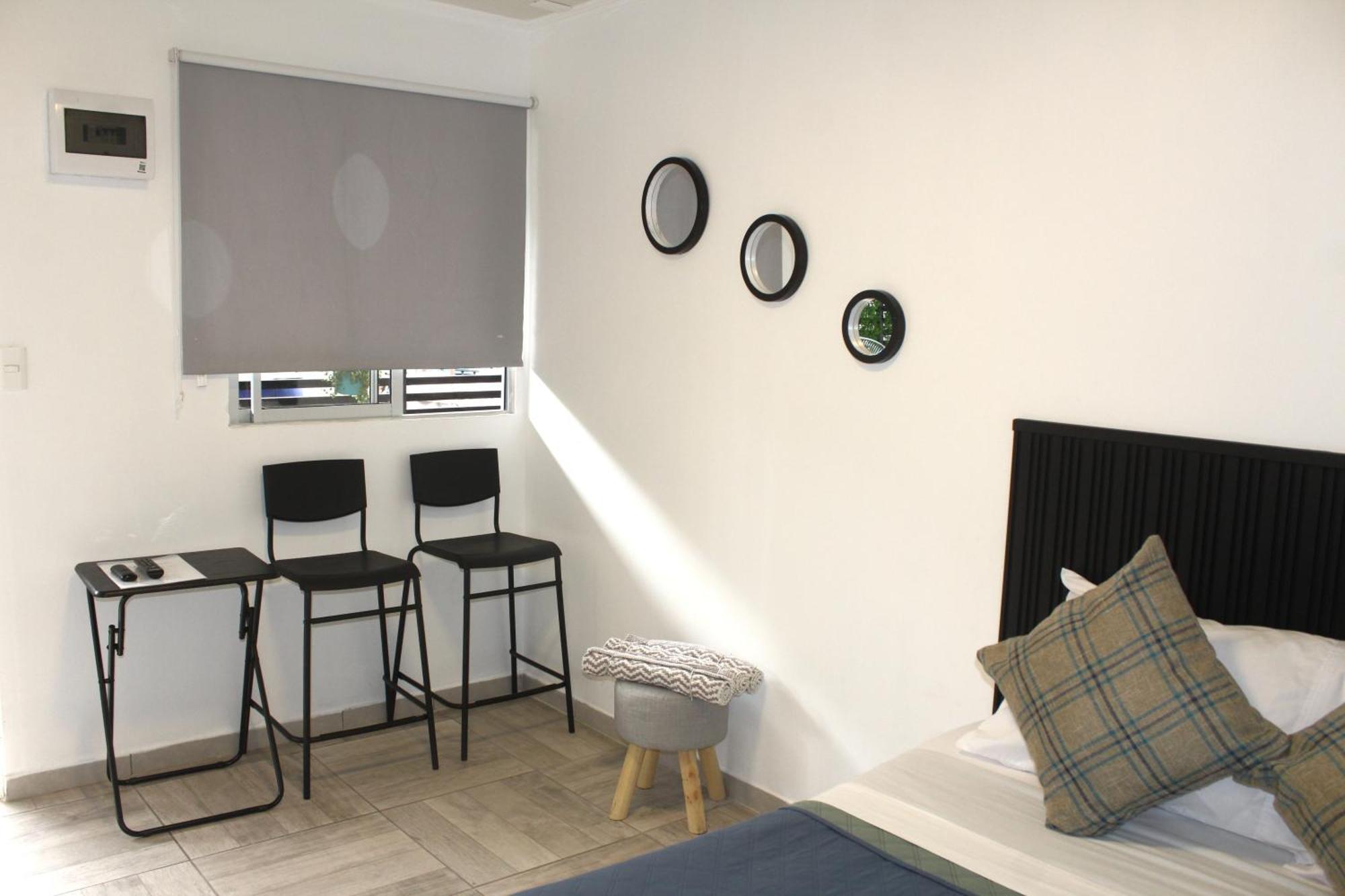 Hostal Hab Bano Privado Aeropuerto Santiago de Chile
