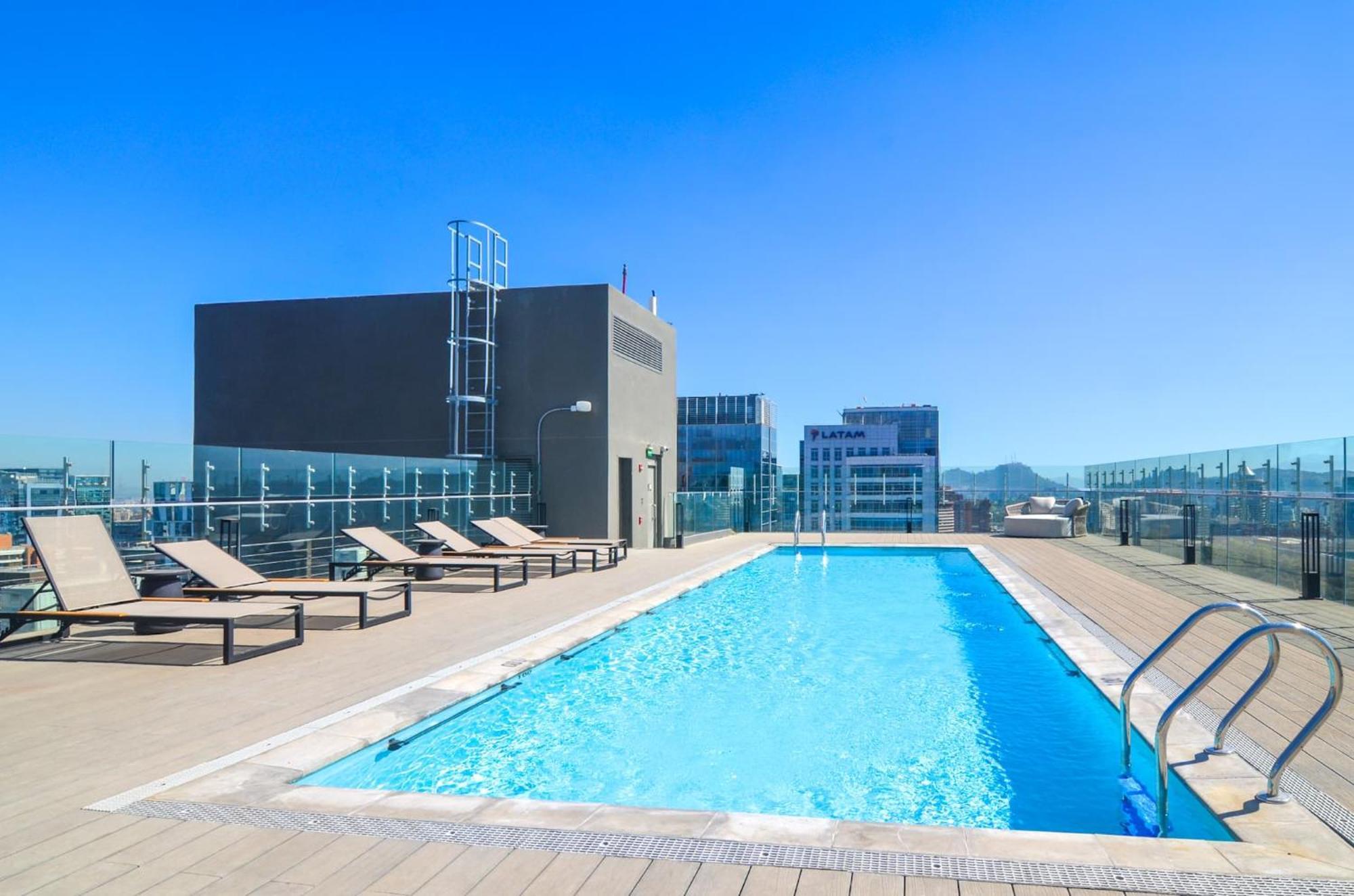 Chic 1br In The Exclusive Pdte Riesco Area Apartamento