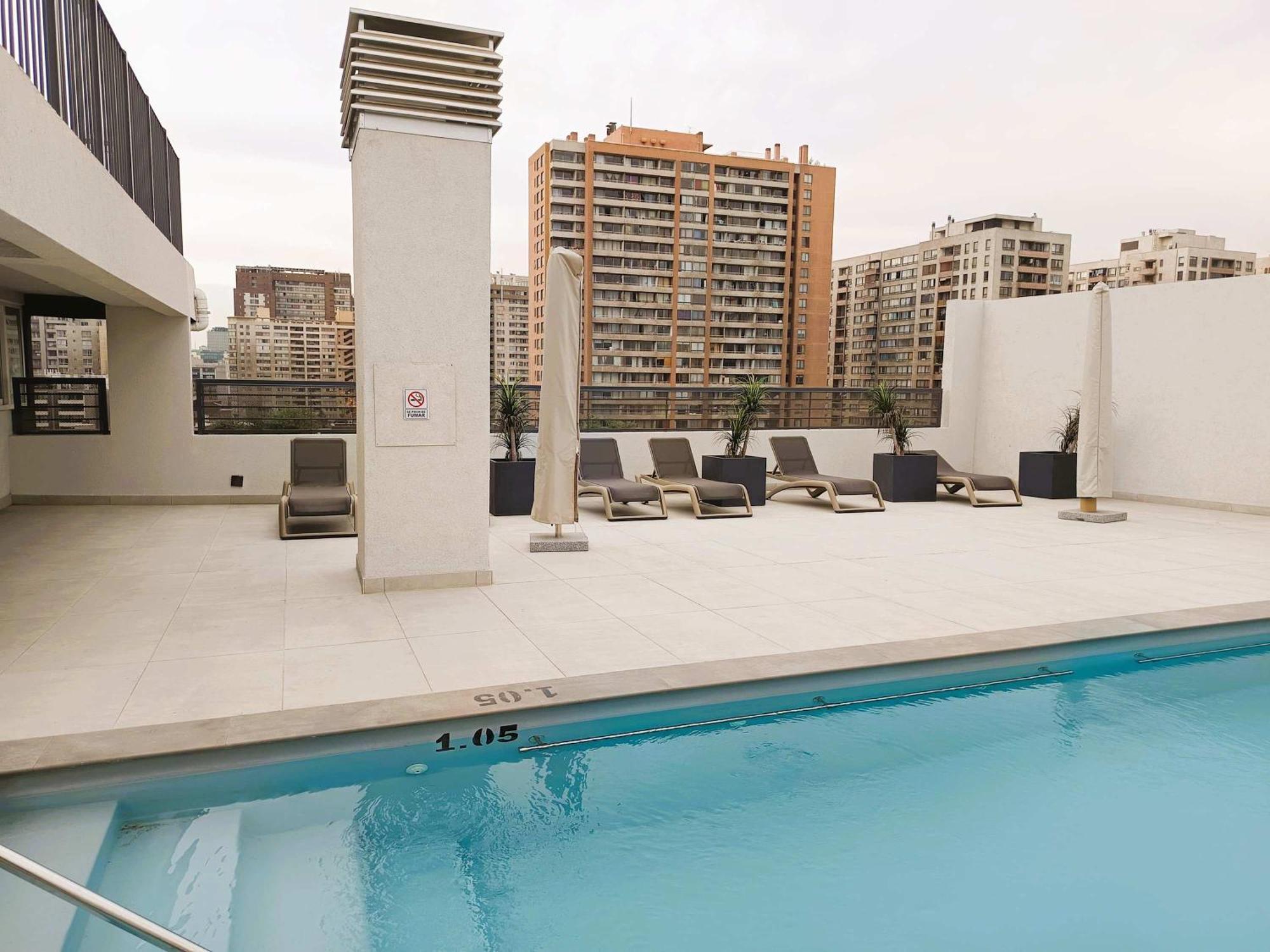 Hom I Dpto 1d1b Centro Calle Serrano * Santiago de Chile