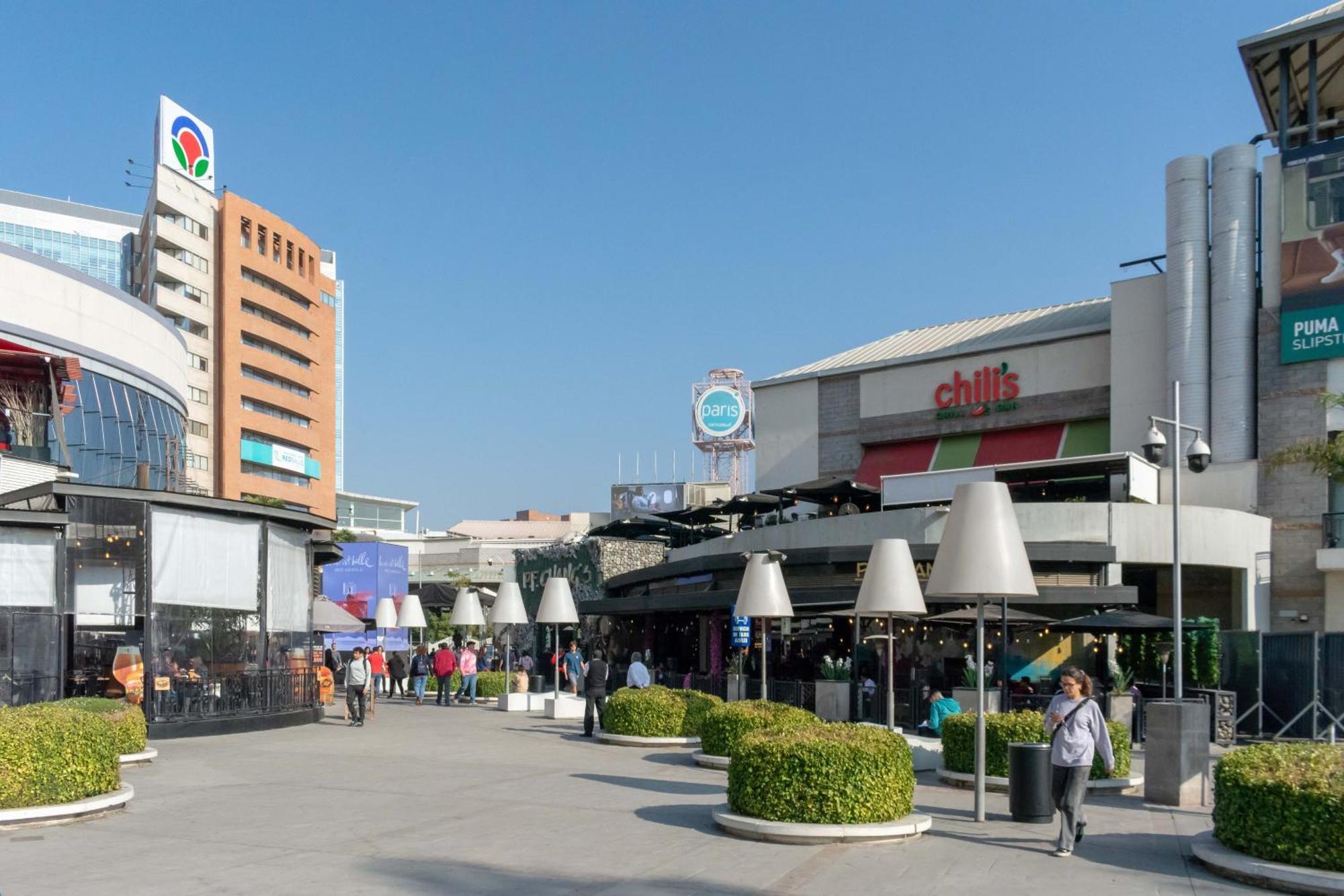 Moderno A Pasos De Parque Arauco Apartamento *