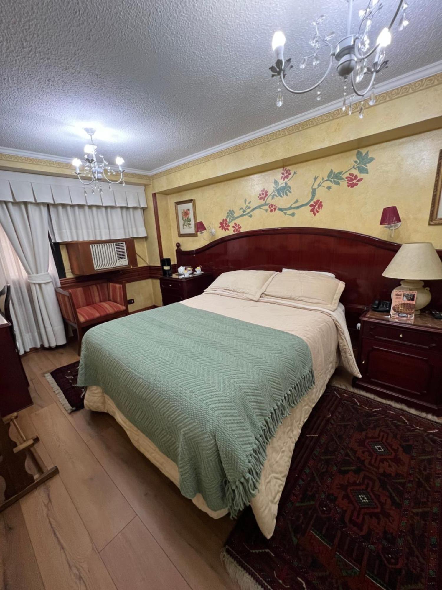 Ciudad De Vitoria Hotel