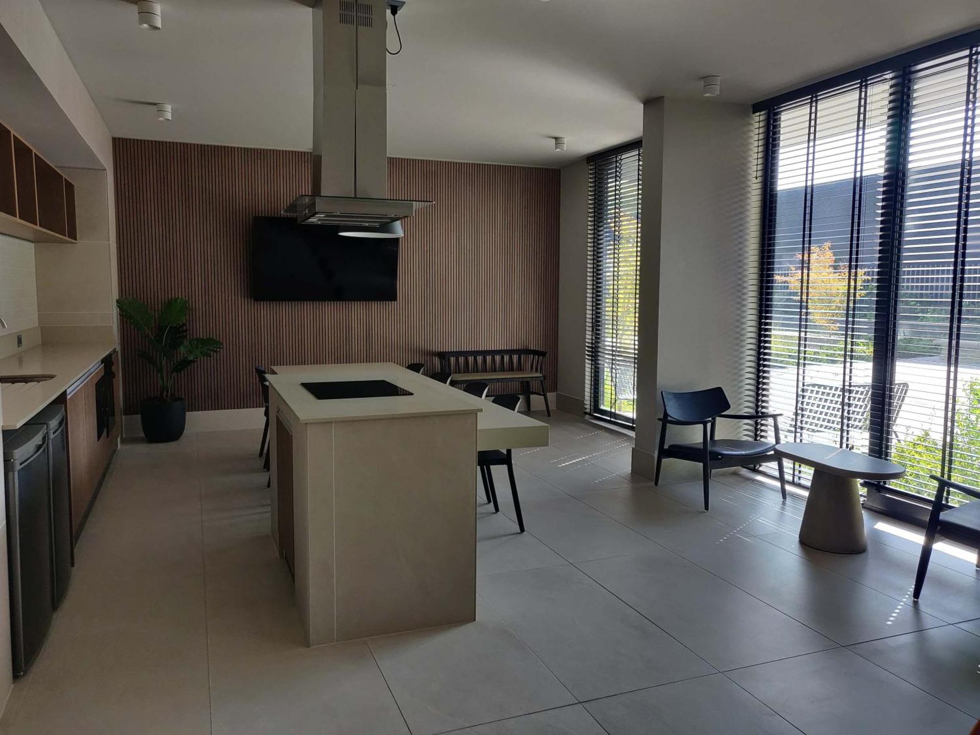 Apartamento Luminous For 5 In Ricardo Lyon