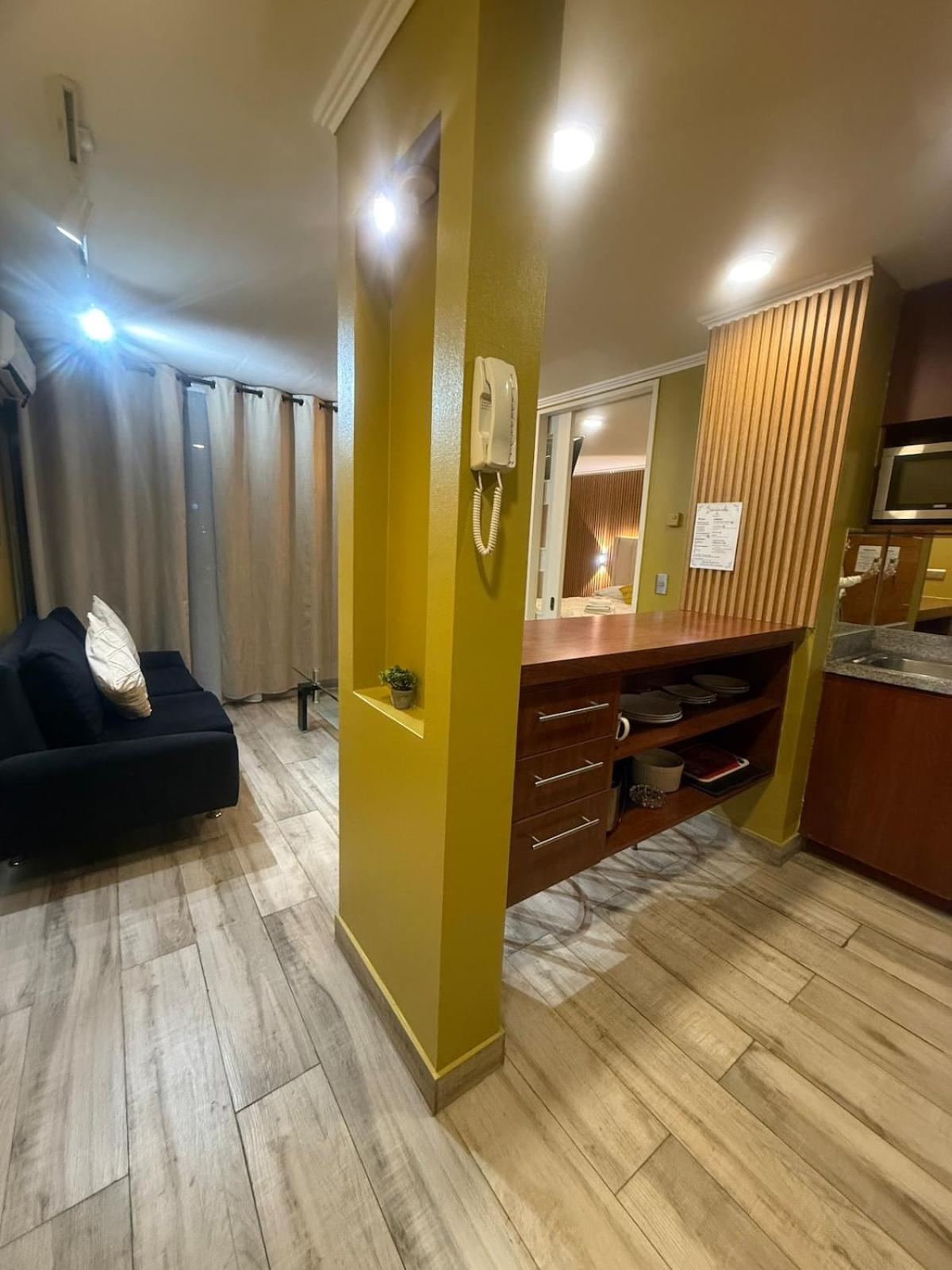 Estupenda Ubicacion Turistica A Pasos Del Metro, Costanera Center Apartamento *