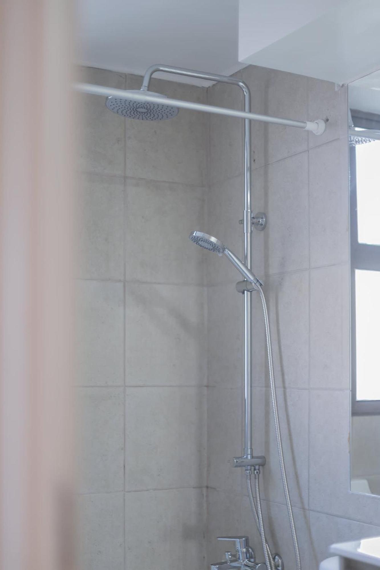 Your Adventure Begins In Condes 2br2ba