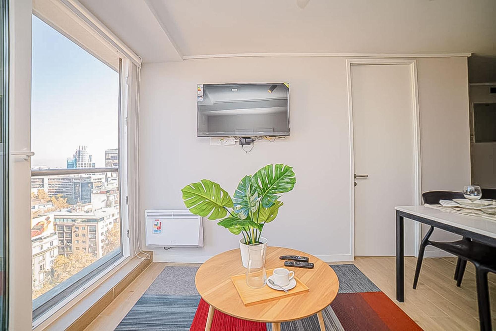 Comfortable In The Heart Of Providencia Apartamento