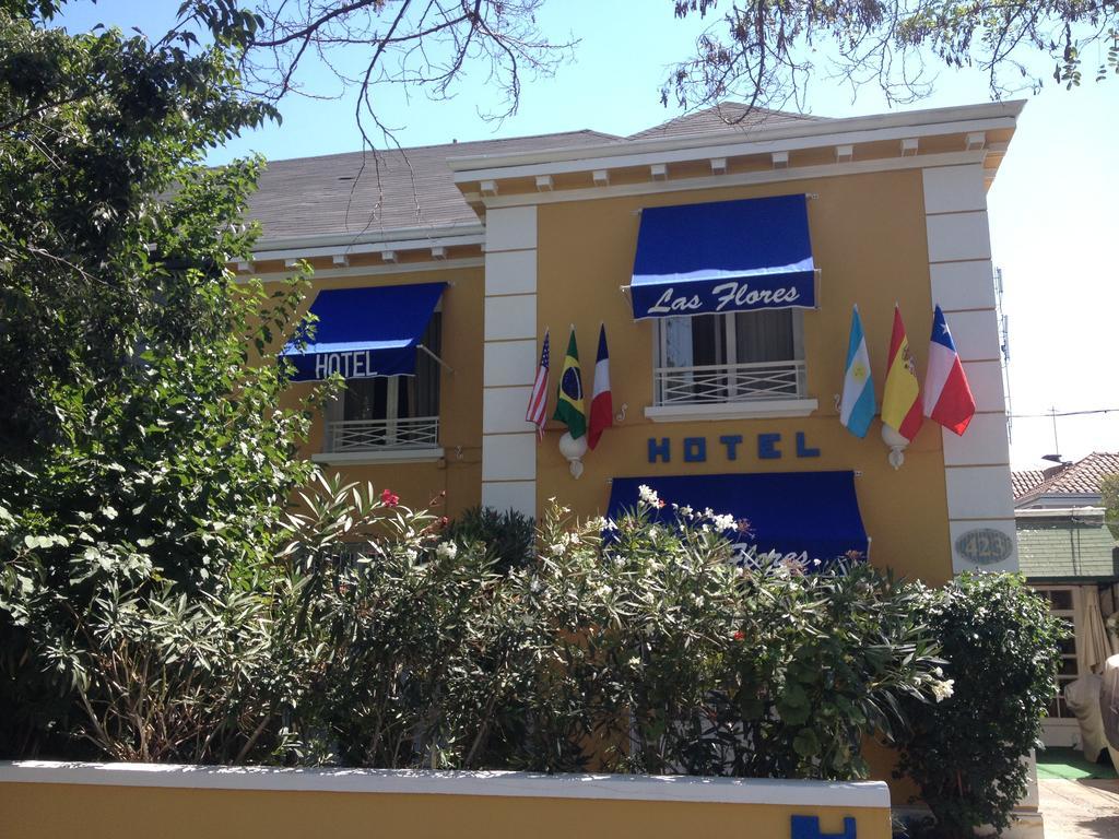 Flores Hotel
