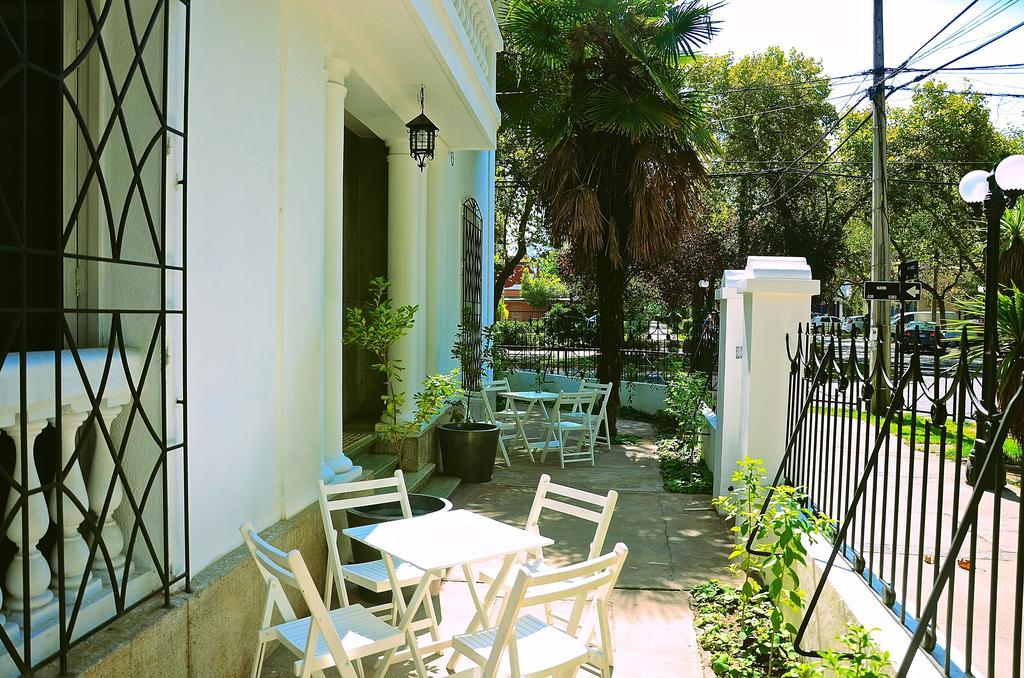 Urbano Providencia Hostal