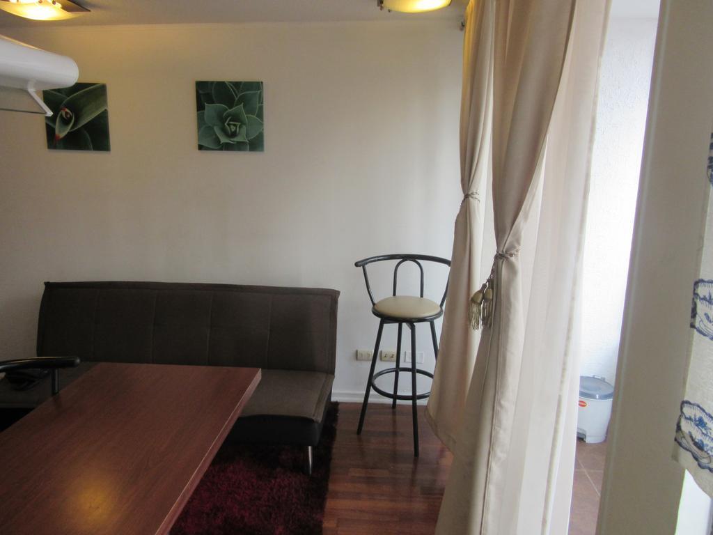Apartamento Departamento Paseo Bulnes Metro La Moneda Santiago de Chile