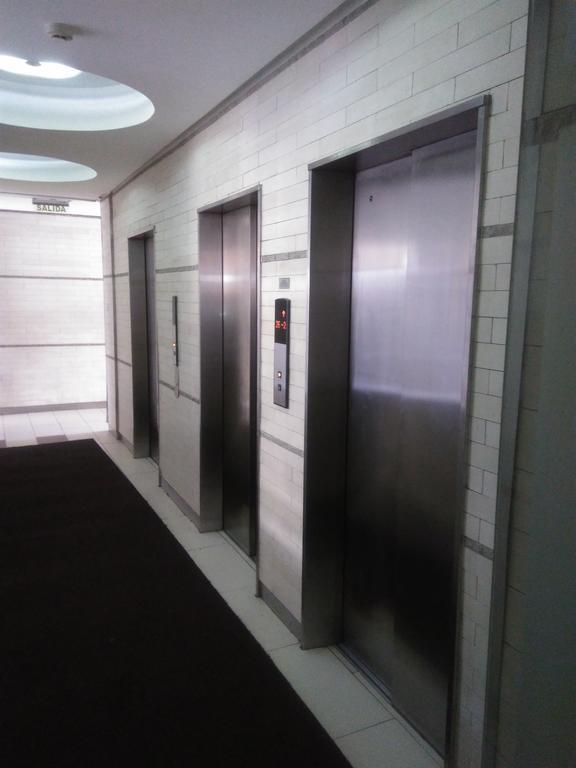 Apartamento Carmen Con Argomedo, Parking Por Pagar *