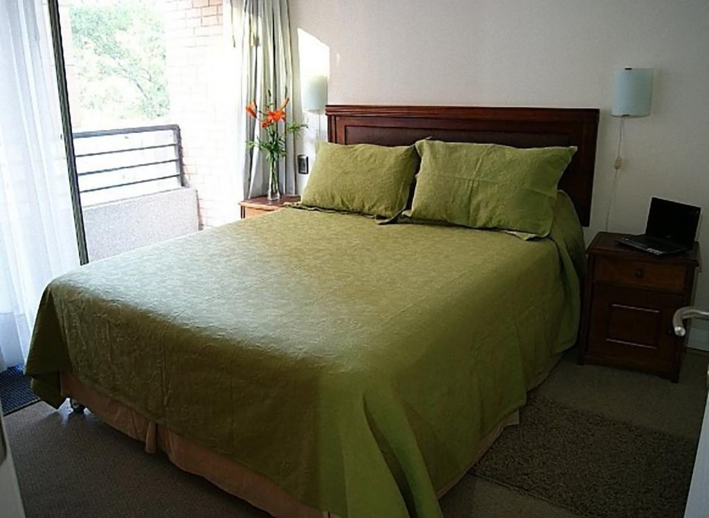 Apartment Lobato Santiago