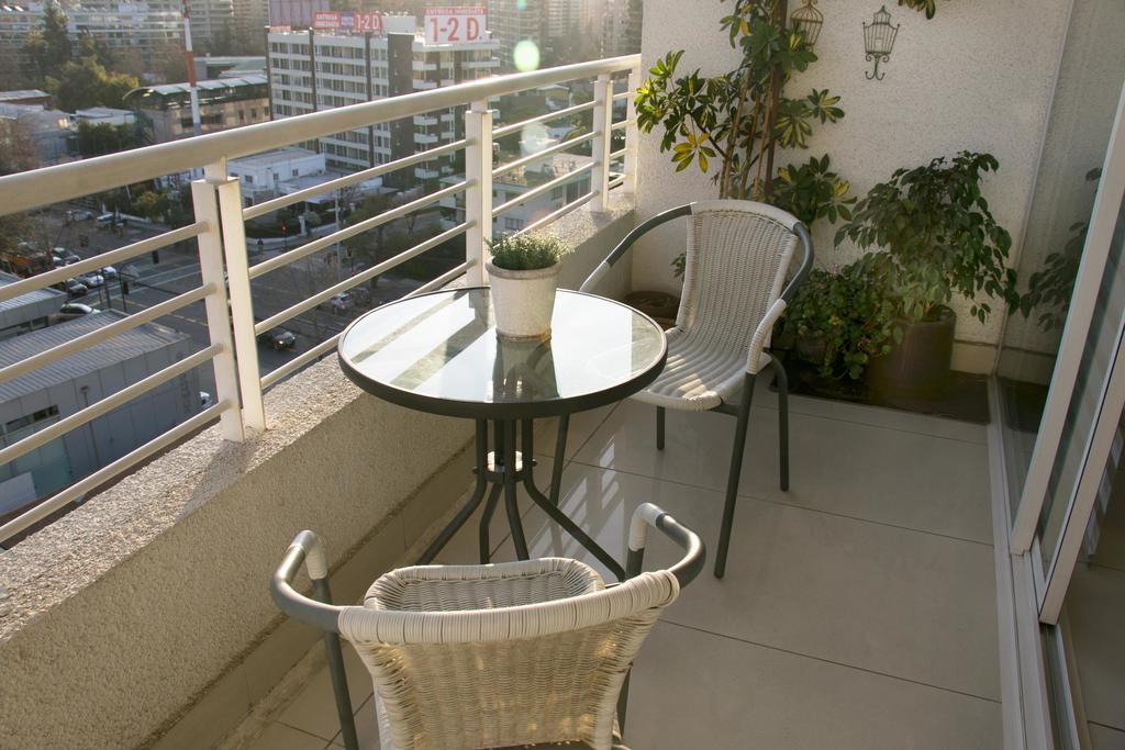 Chile4rent Condes Apartamento *