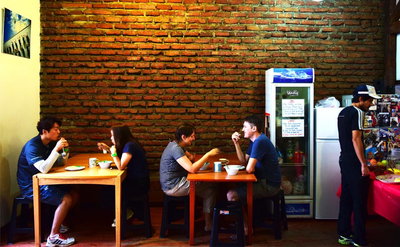 Hostal Backpackers *