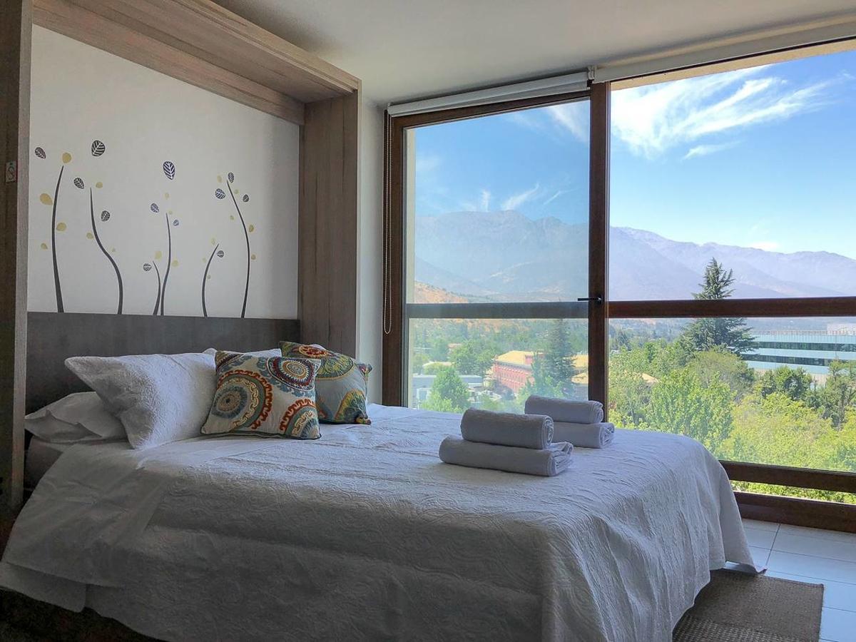 Charming - W/mountain View, Pool,&gym
